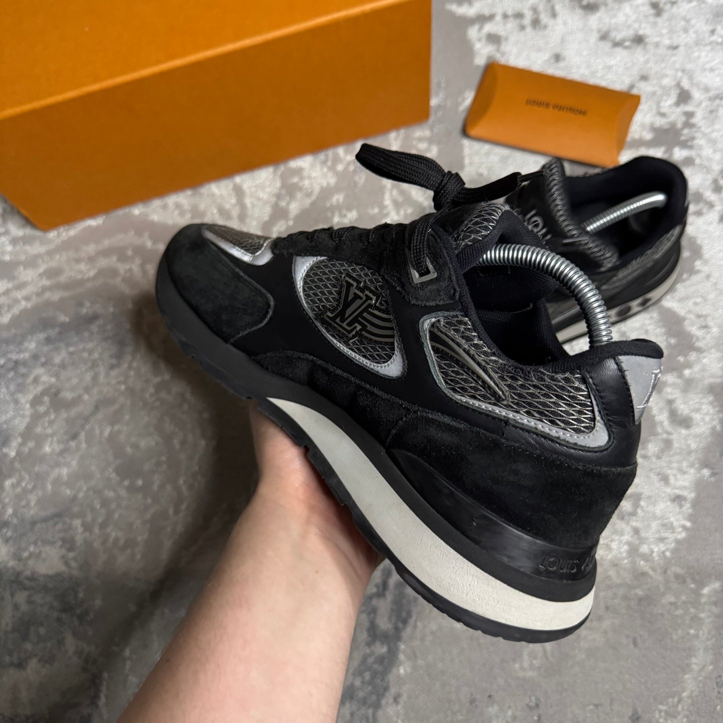 RUNAWAY TRAINER - SIZE LV 7 (Fit UK 8)