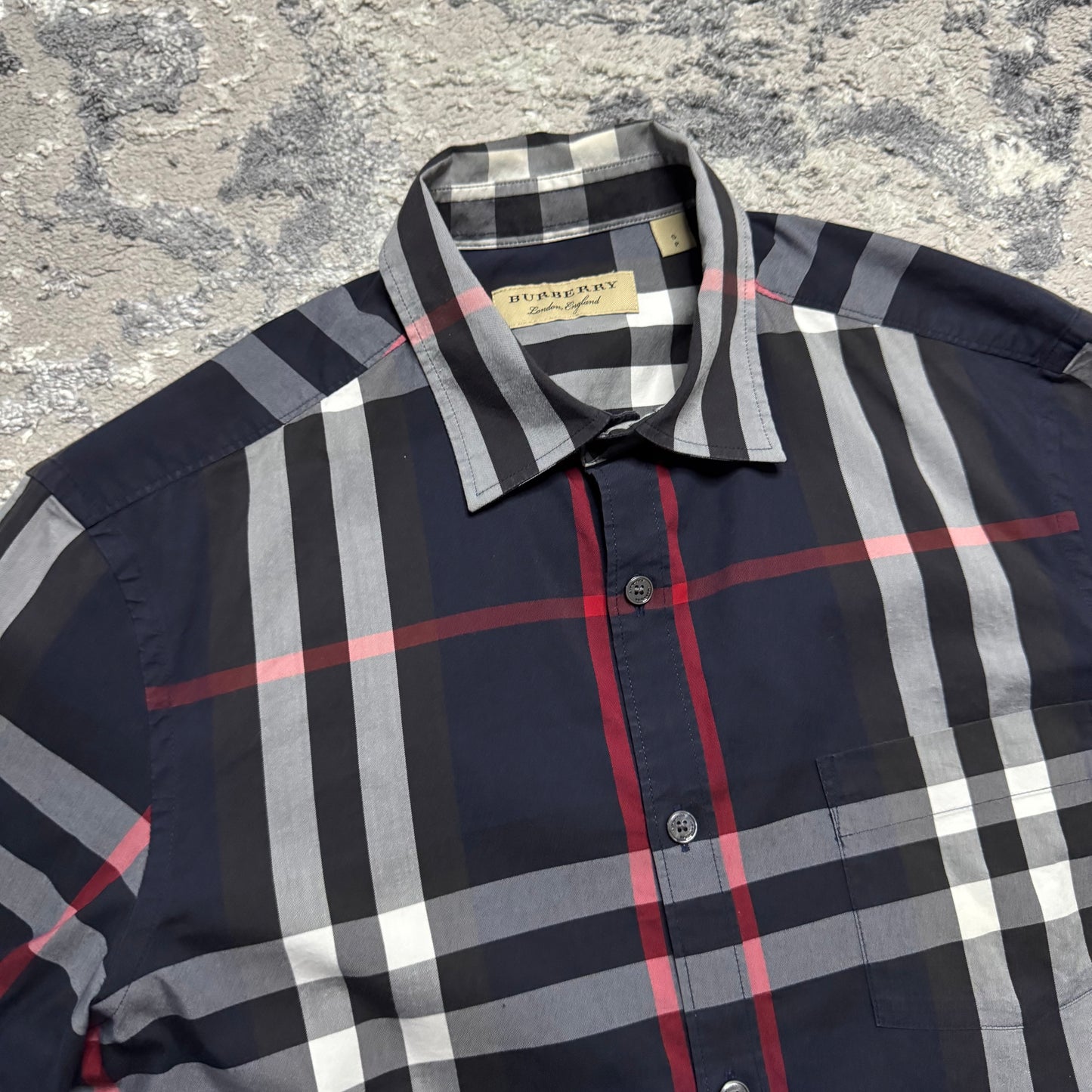 SHIRT - SIZE S (Fits XS/S)