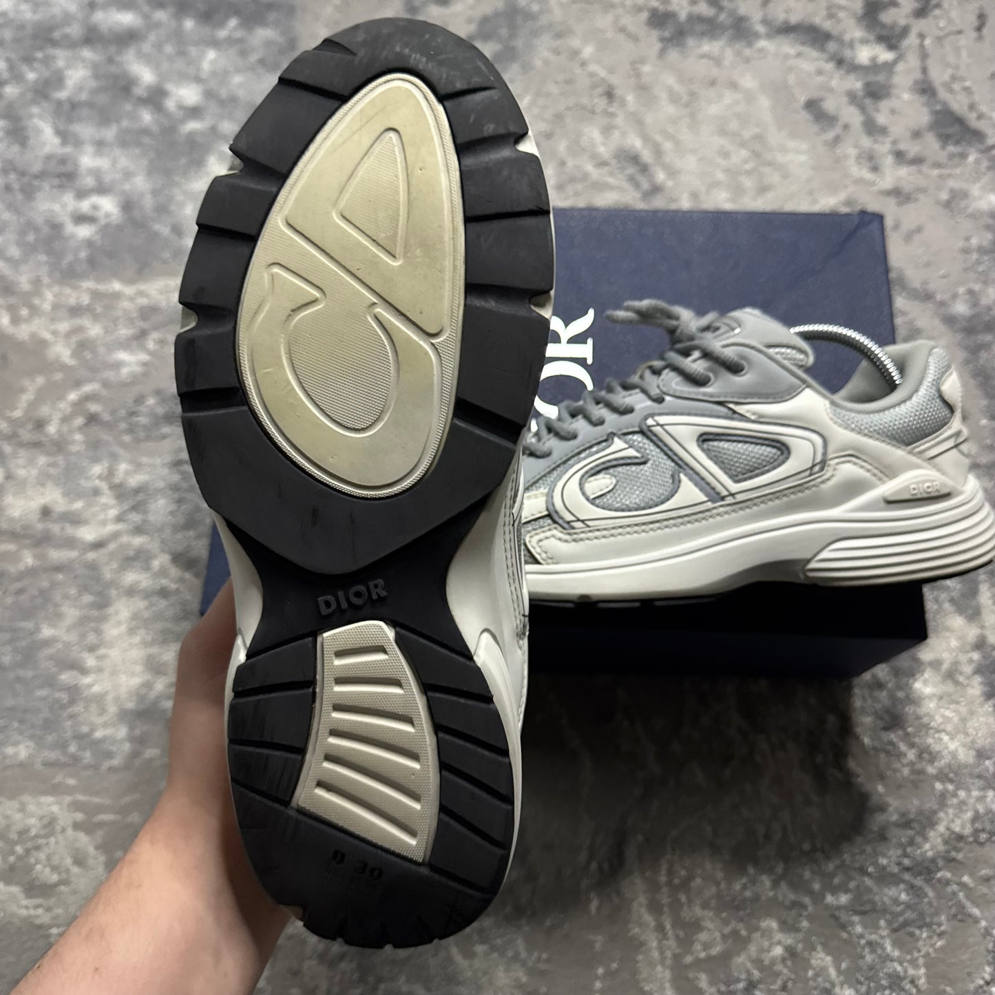 B30 TRAINER - SIZE UK 8