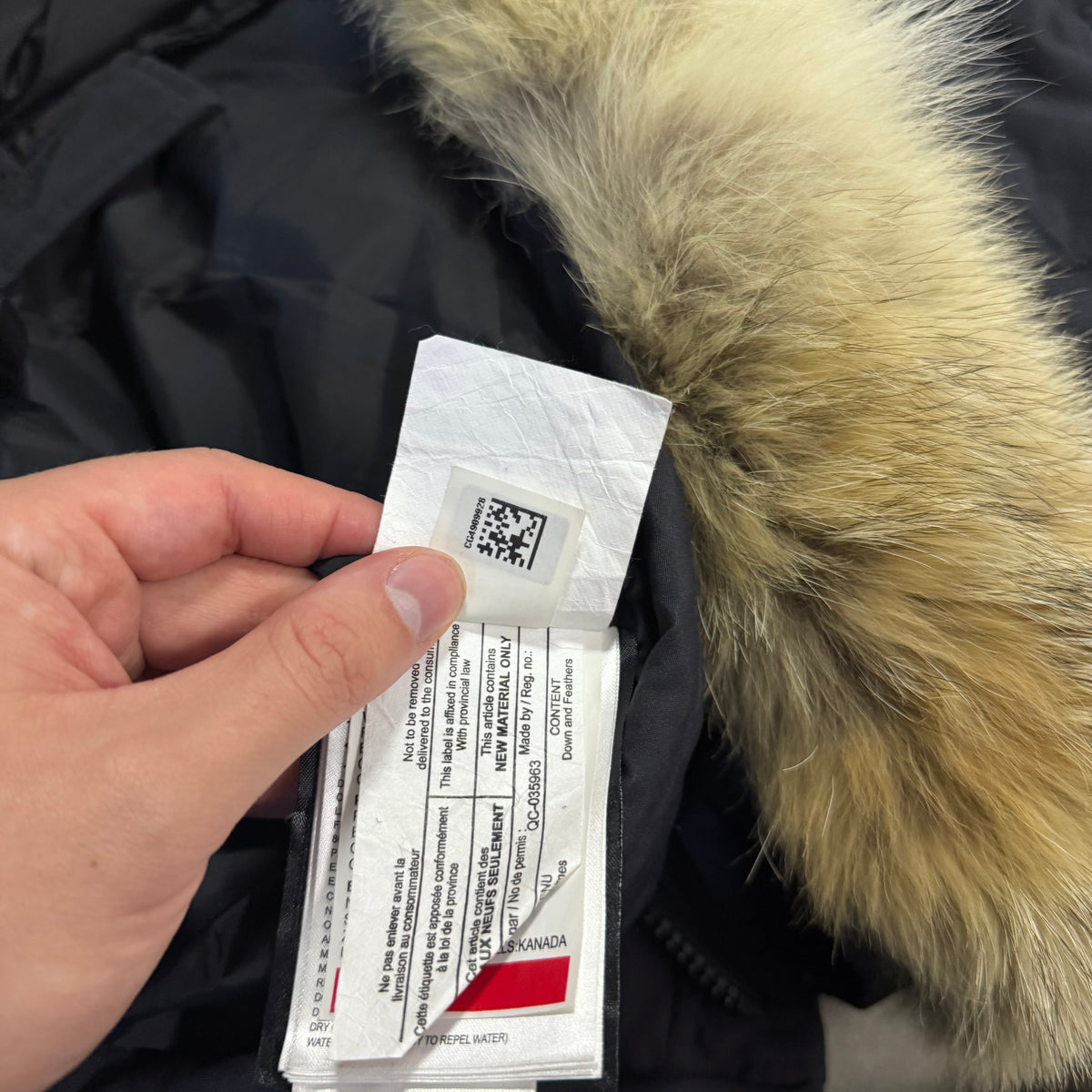 CARSON PARKA - SIZE M