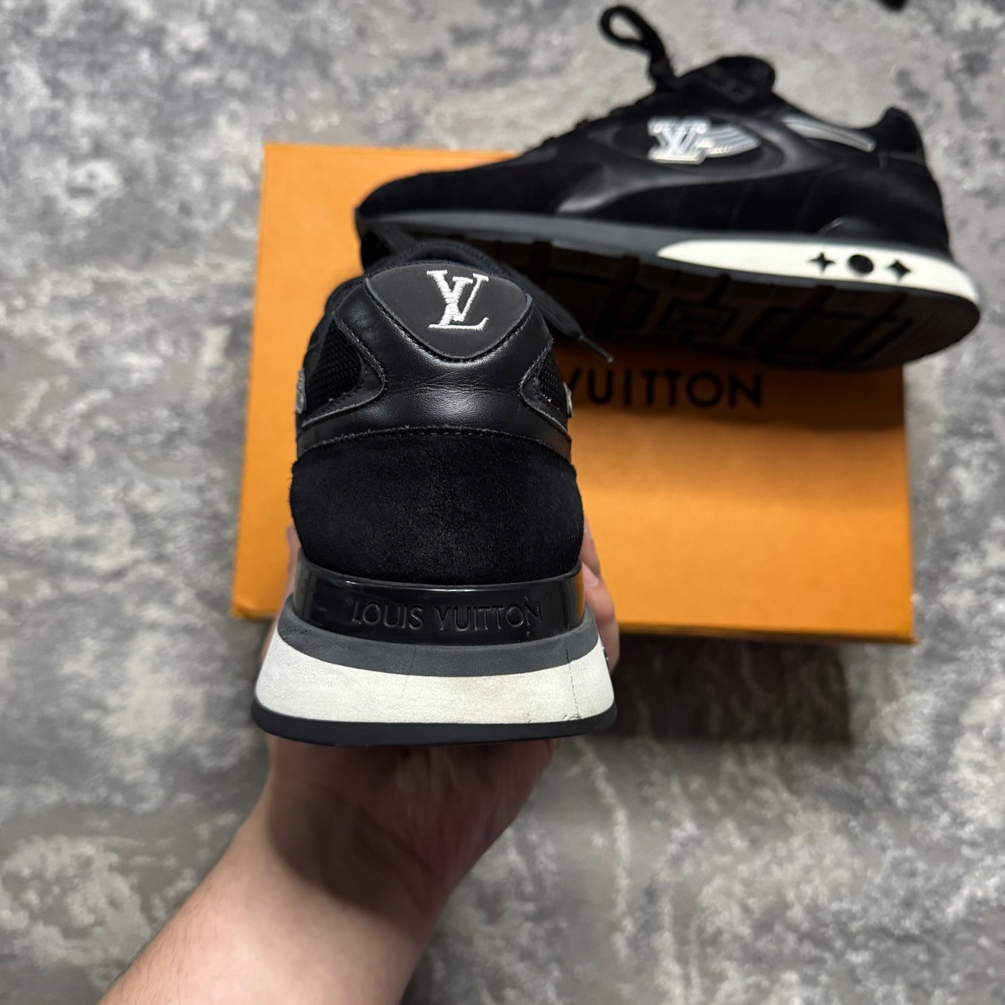 RUNAWAY TRAINER - SIZE LV 7.5 (Fit UK 8.5)