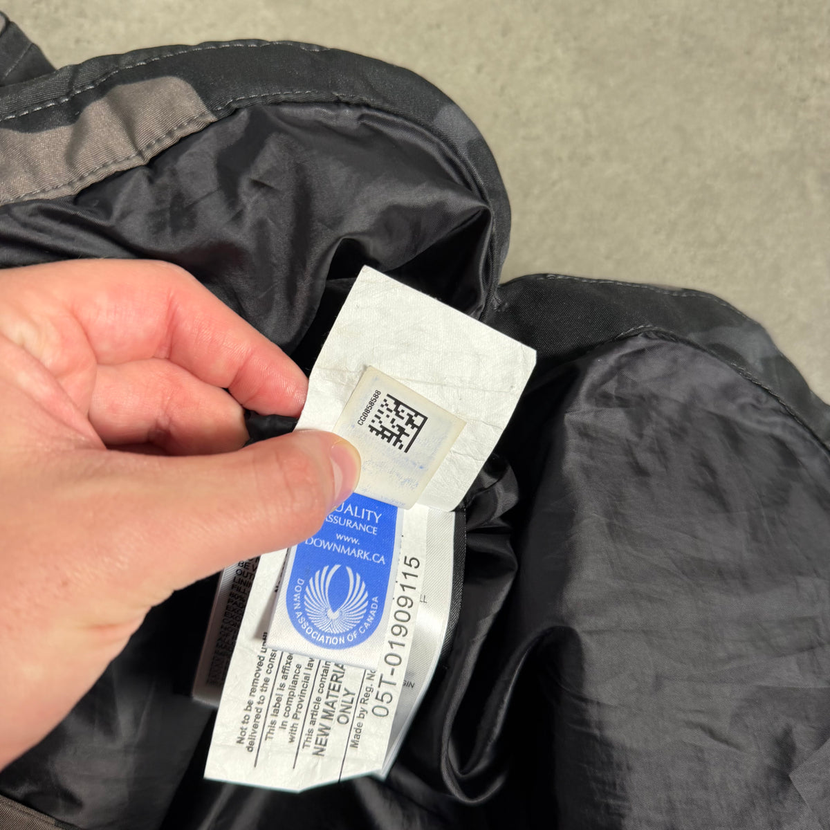 MACMILLAN PARKA - SIZE M