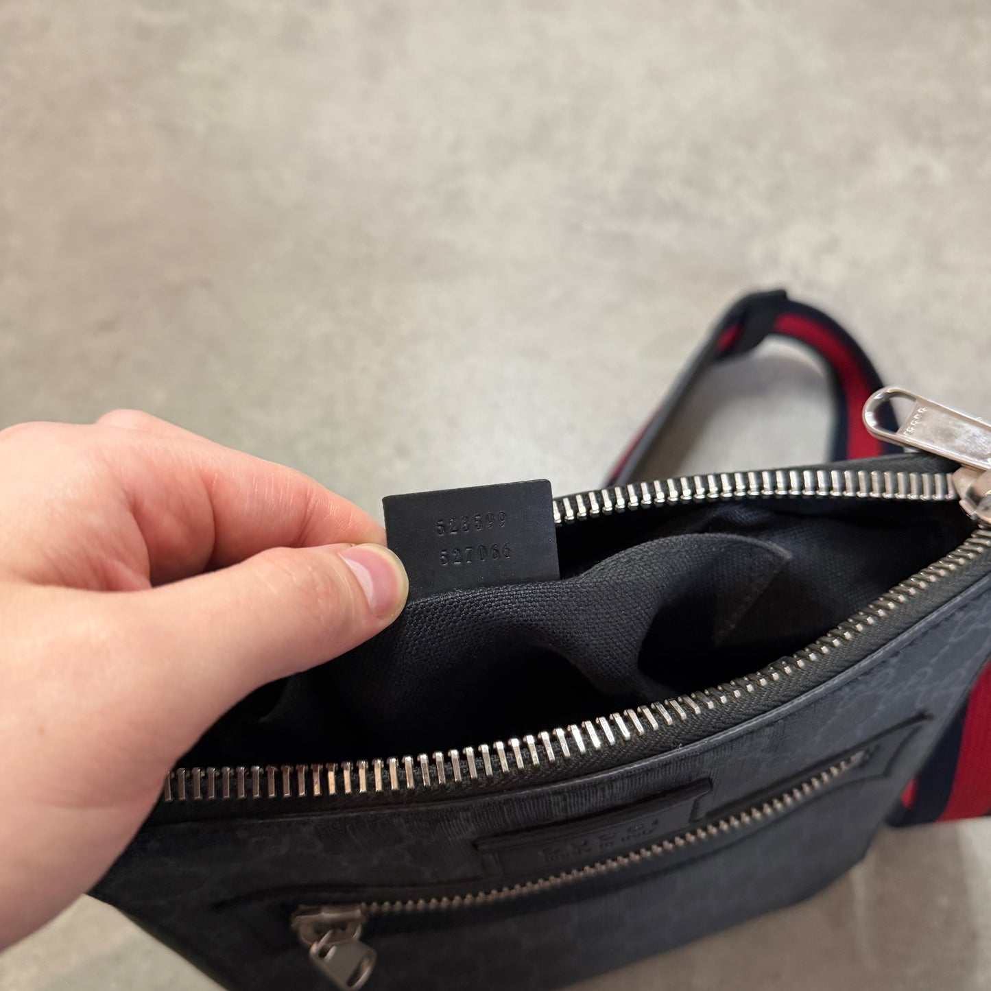 MESSENGER BAG - SMALL SIZE