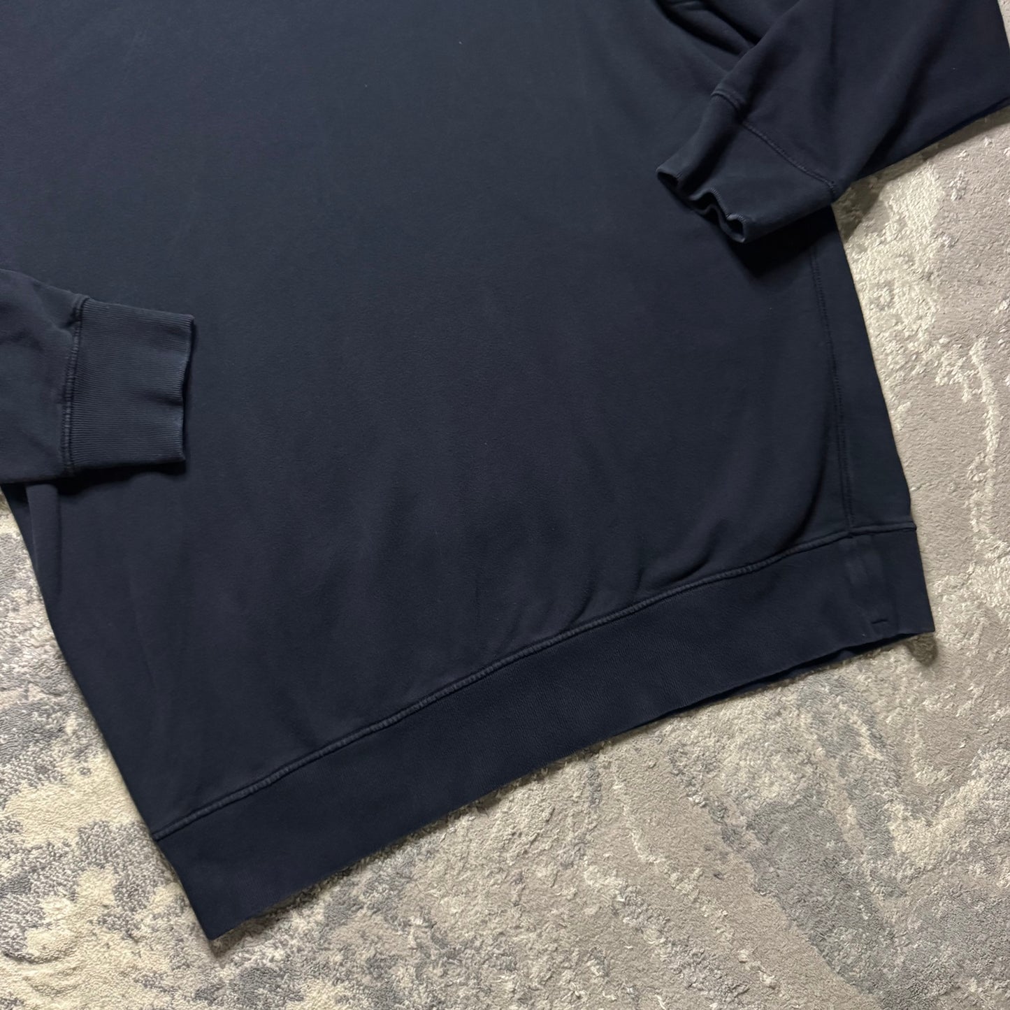 SWEATSHIRT - SIZE 3xl (Fits 2xl)