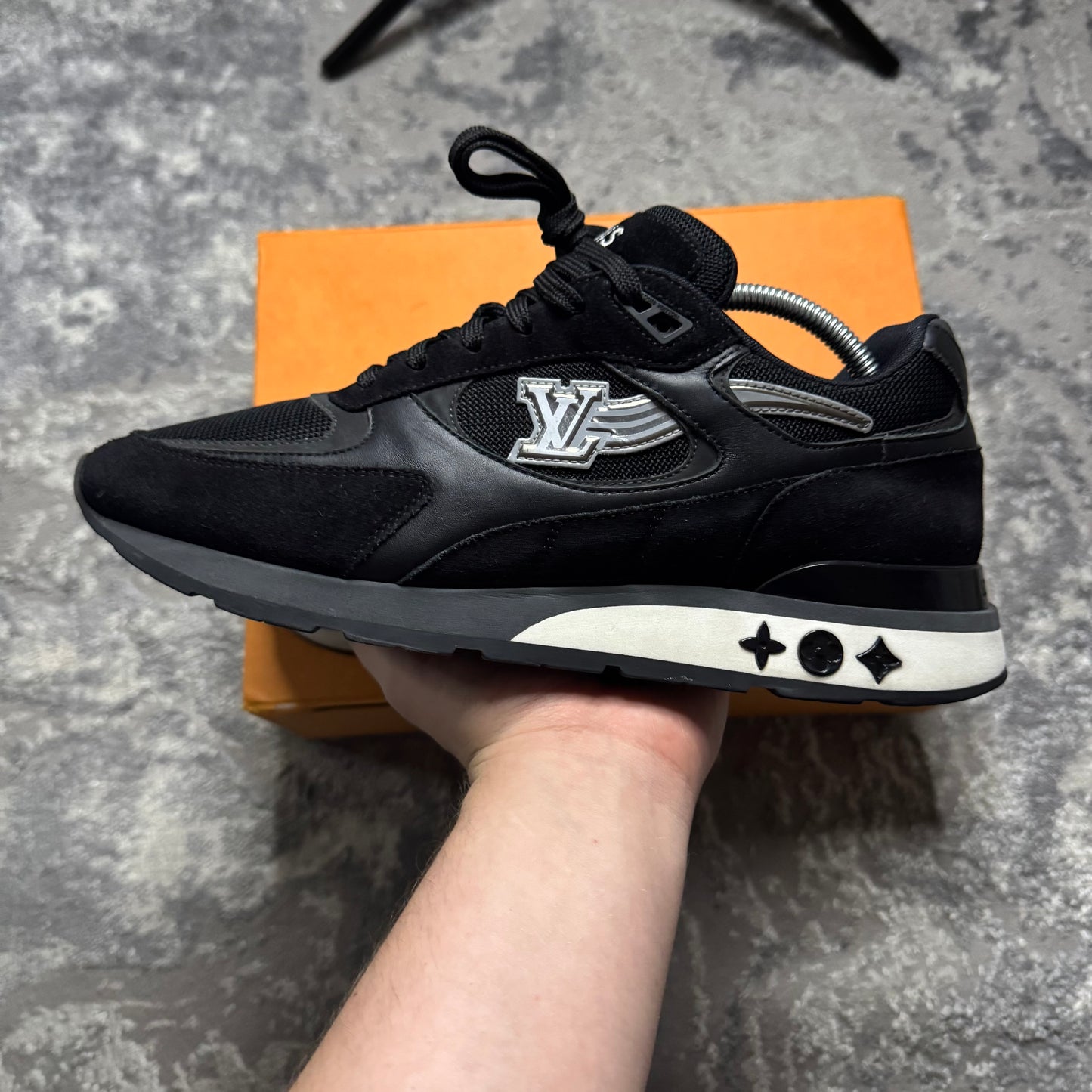 RUNAWAY TRAINER - SIZE LV 7.5 (Fit UK 8.5)