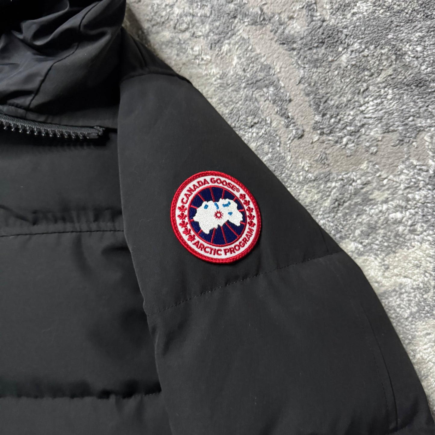 MACMILLAN PARKA - SIZE M