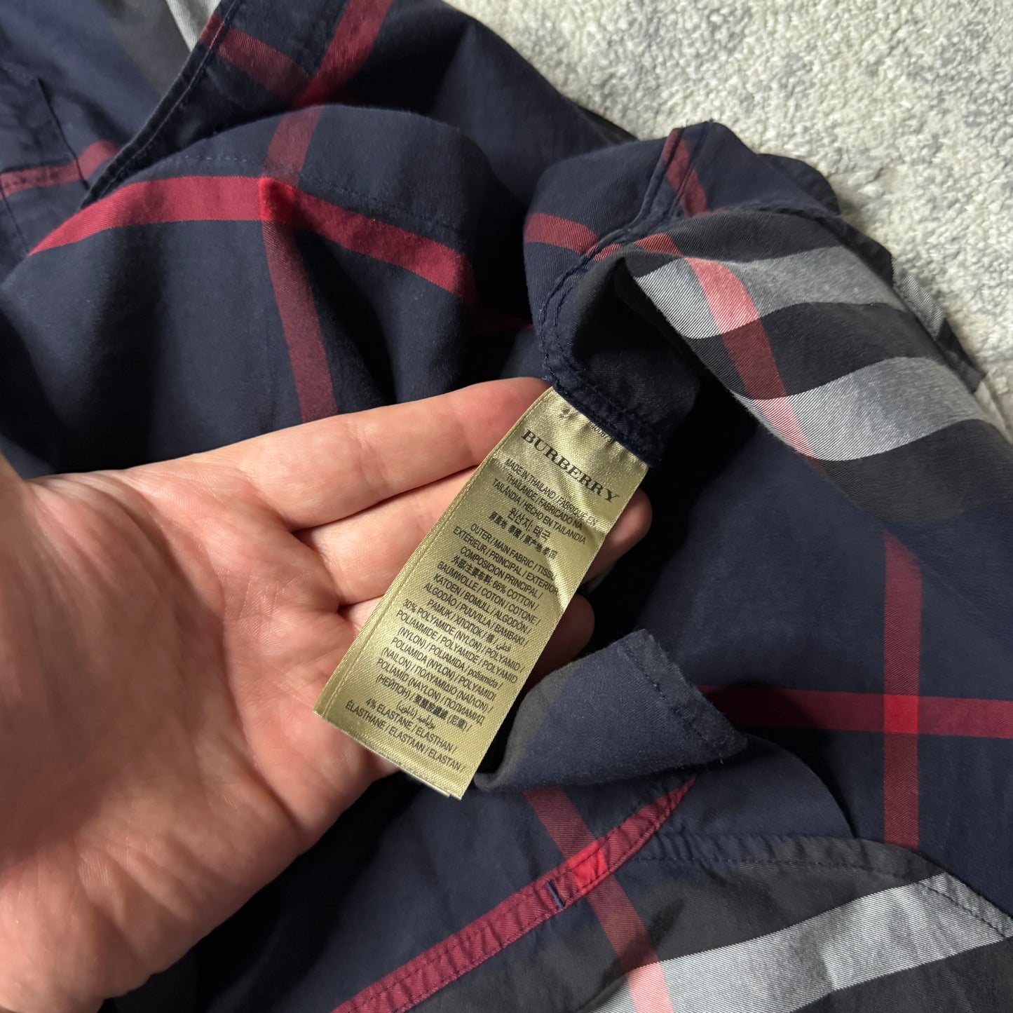 SHIRT - SIZE S (Fits XS/S)