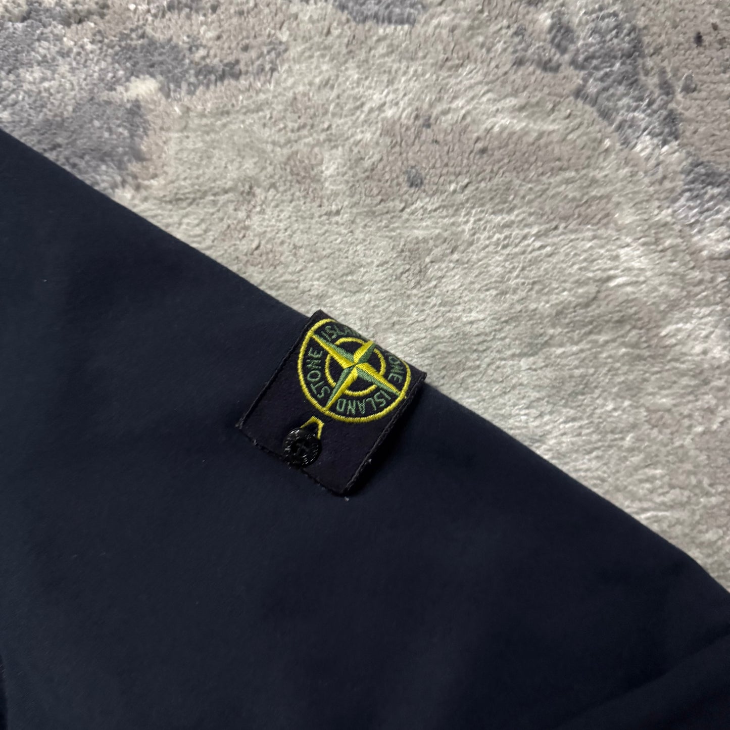 SWEATSHIRT - SIZE 3xl (Fits 2xl)