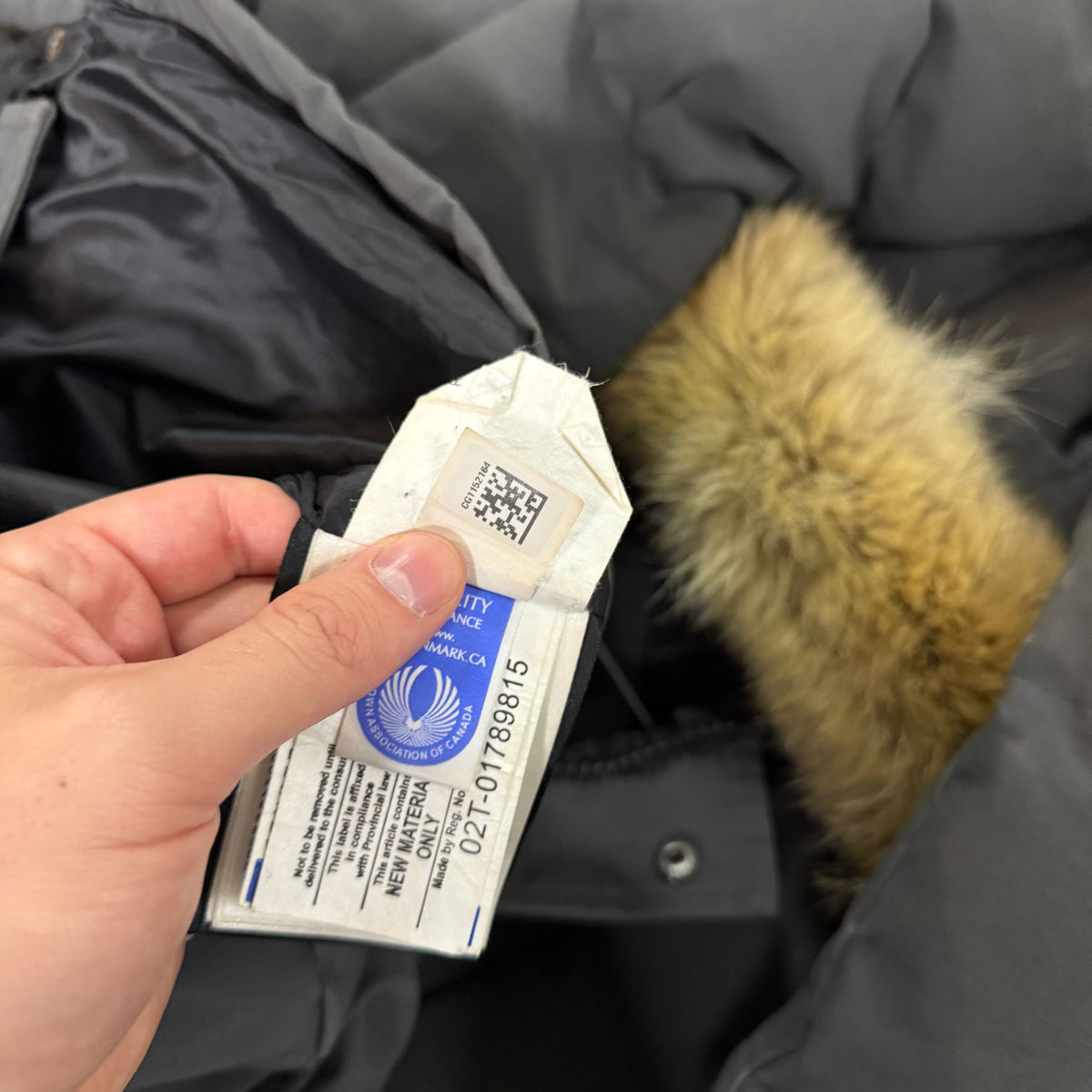 CARSON PARKA - SIZE XS