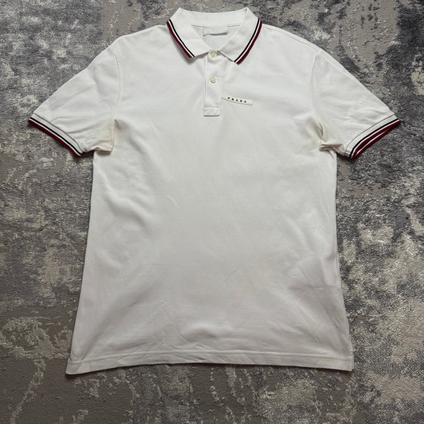 POLO SHIRT - SIZE L (Fits M)
