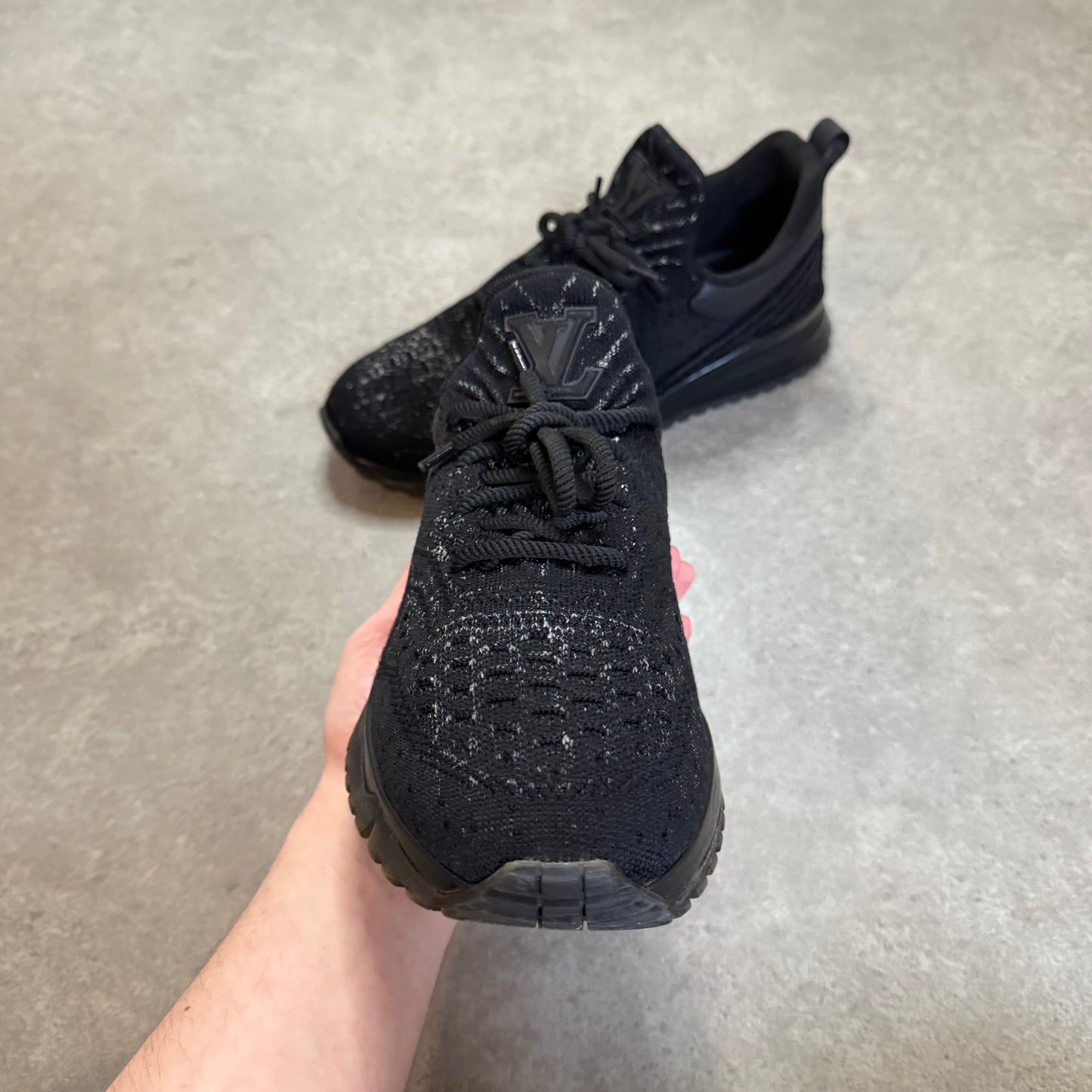 VNR TRAINER - SIZE LV 7.5 (Fit UK 8/8.5)