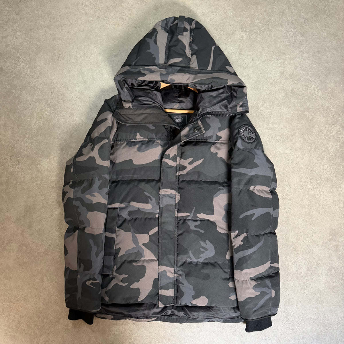 MACMILLAN PARKA - SIZE M
