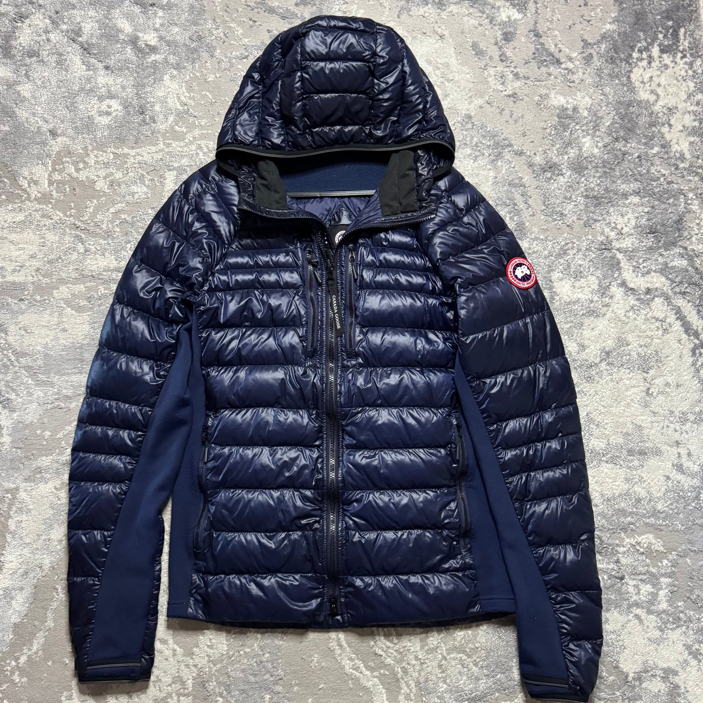 HYBRIDGE LITE HOODED DOWN JACKET - SIZE M (Fits S/M)