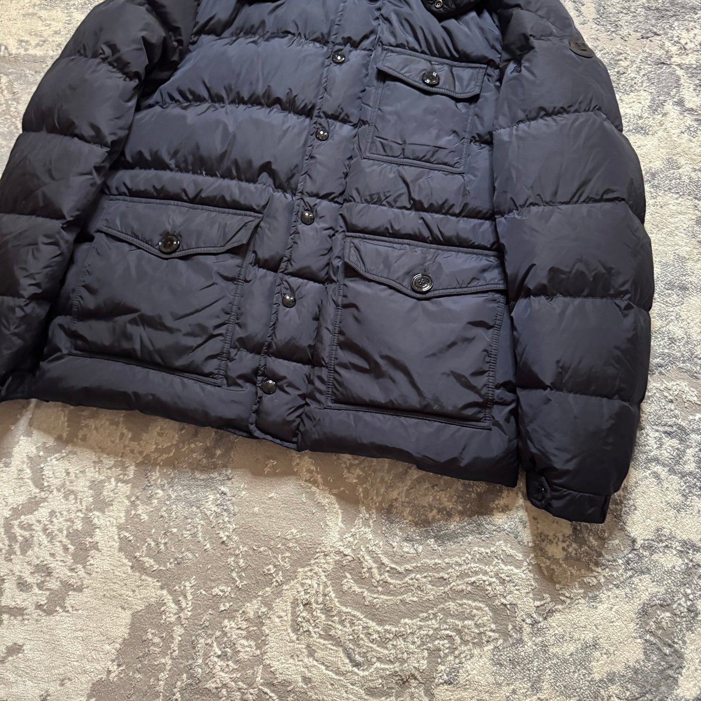 JASON DOWN JACKET - SIZE 6 (Fits XL)