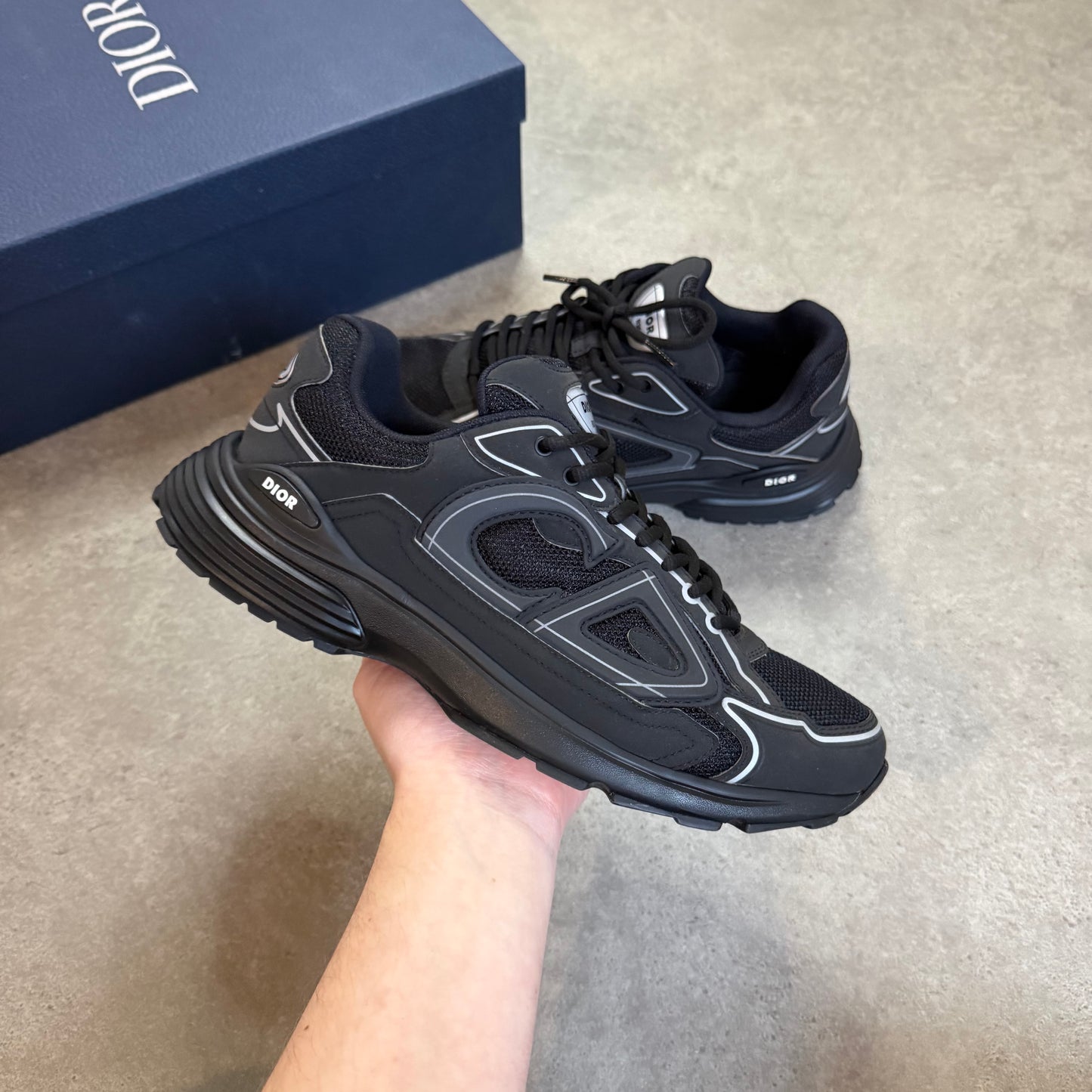 B30 TRAINER - SIZE UK 8