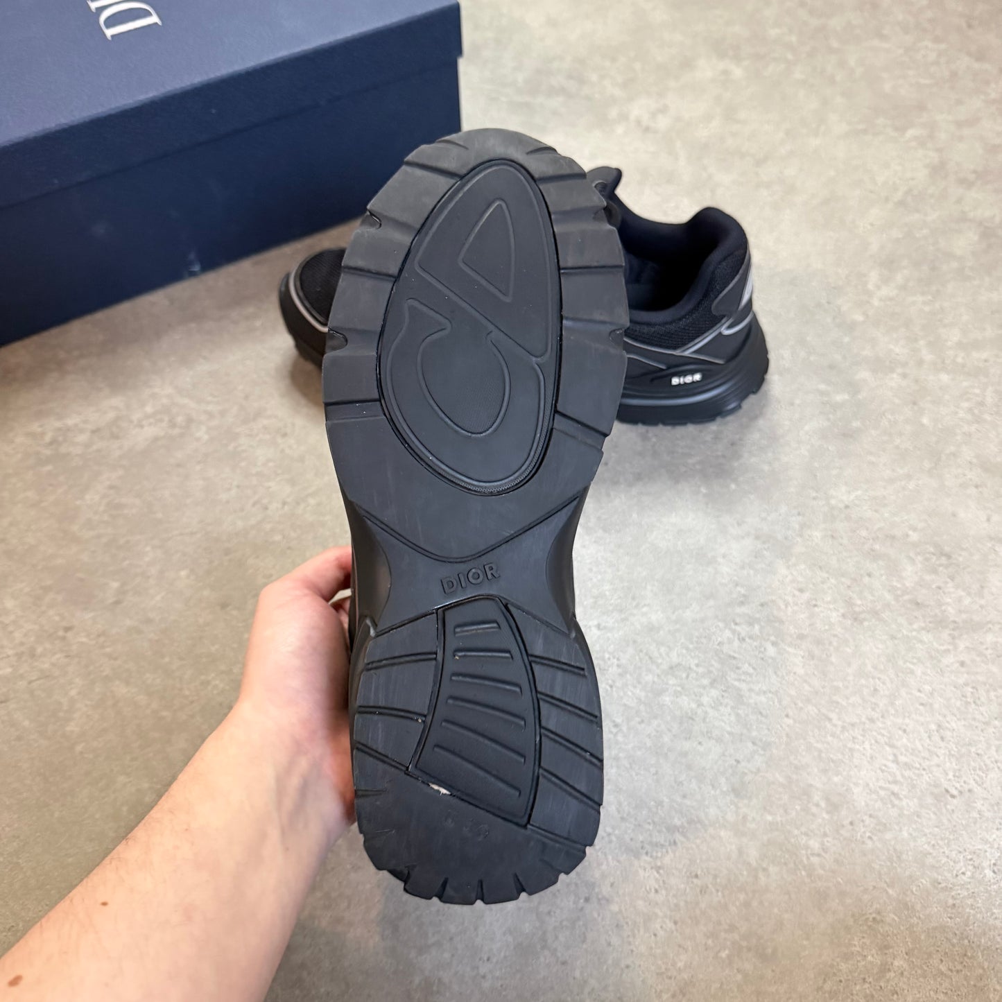 B30 TRAINER - SIZE UK 8