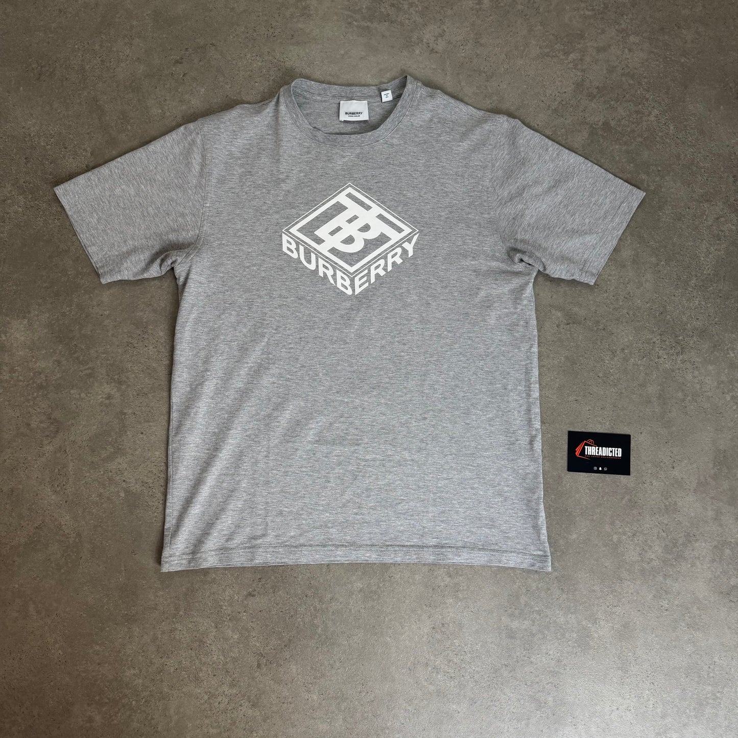 T-SHIRT - SIZE XS (Fits S)