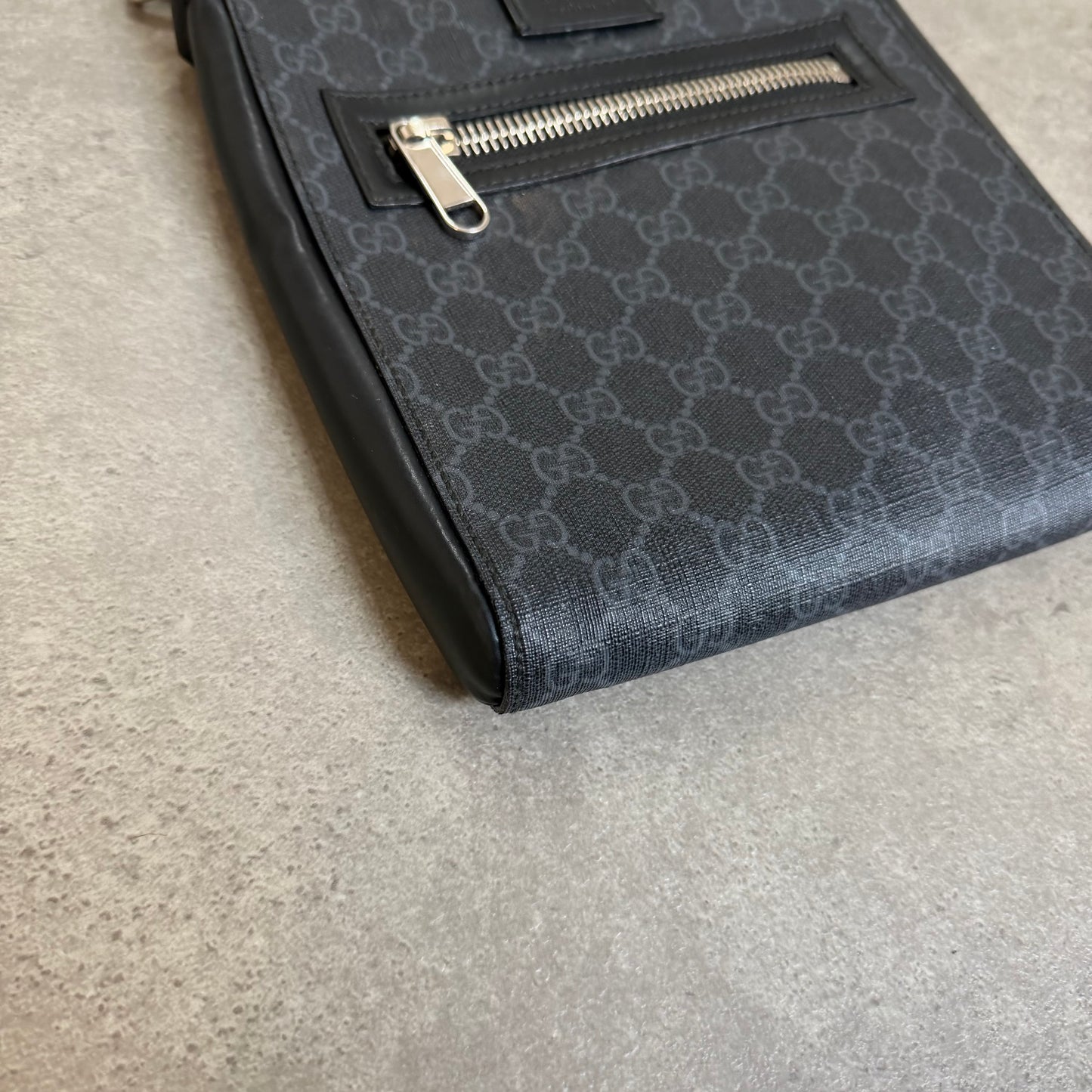 MESSENGER BAG - SMALL SIZE