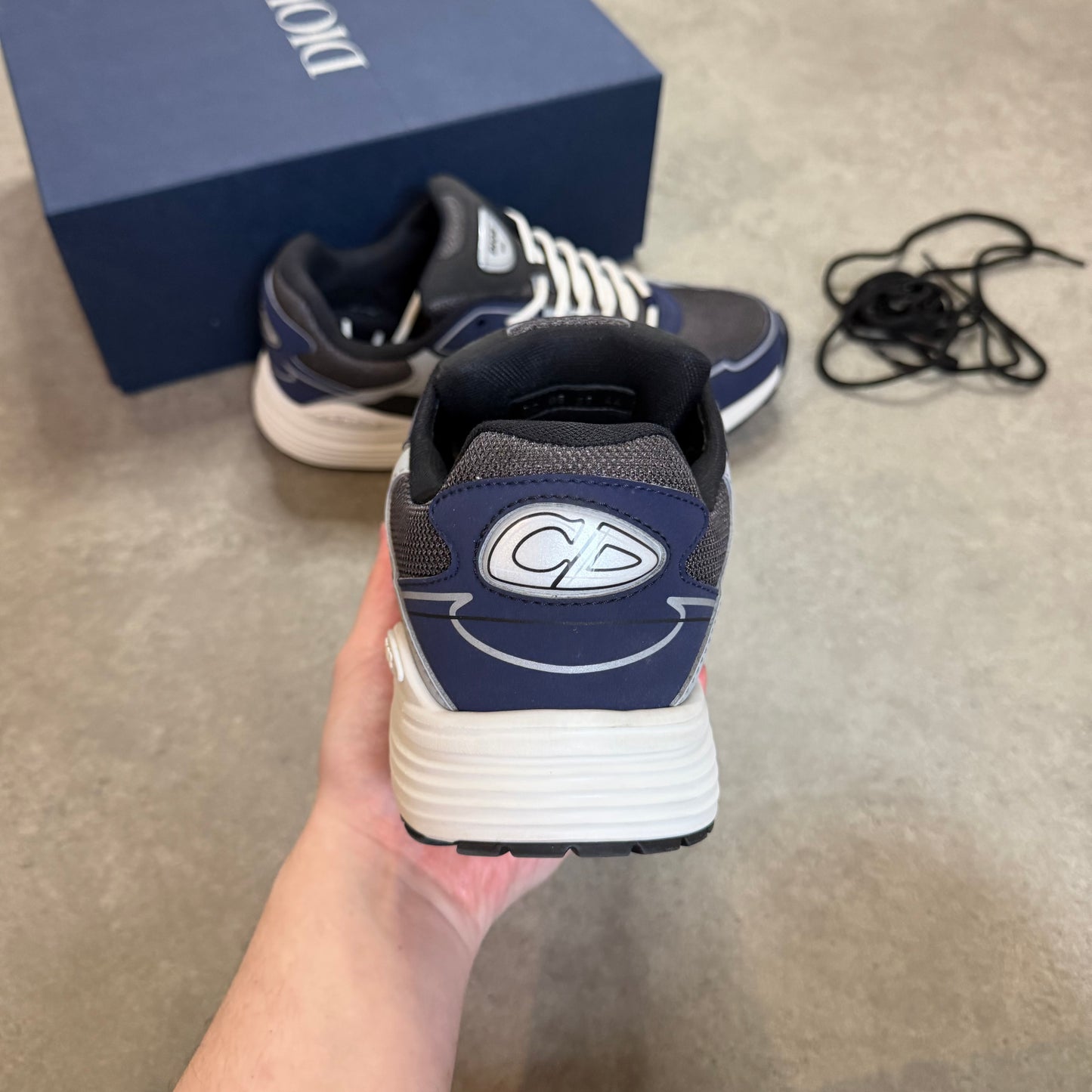 B30 TRAINER - SIZE UK 10