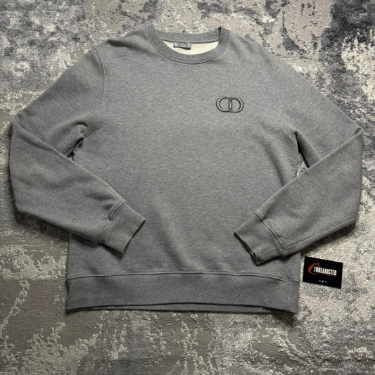 'CD' SWEATSHIRT - SIZE L (Fits M/L)