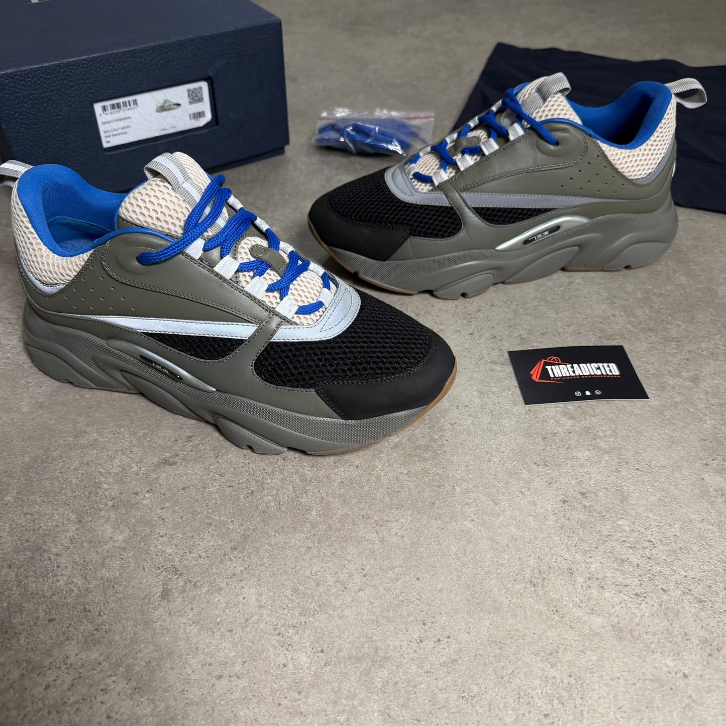 B22 TRAINER - SIZE UK 10