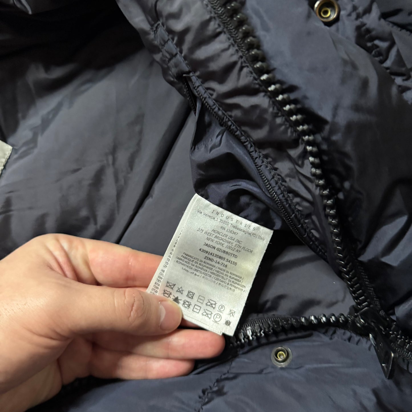 JASON DOWN JACKET - SIZE 6 (Fits XL)