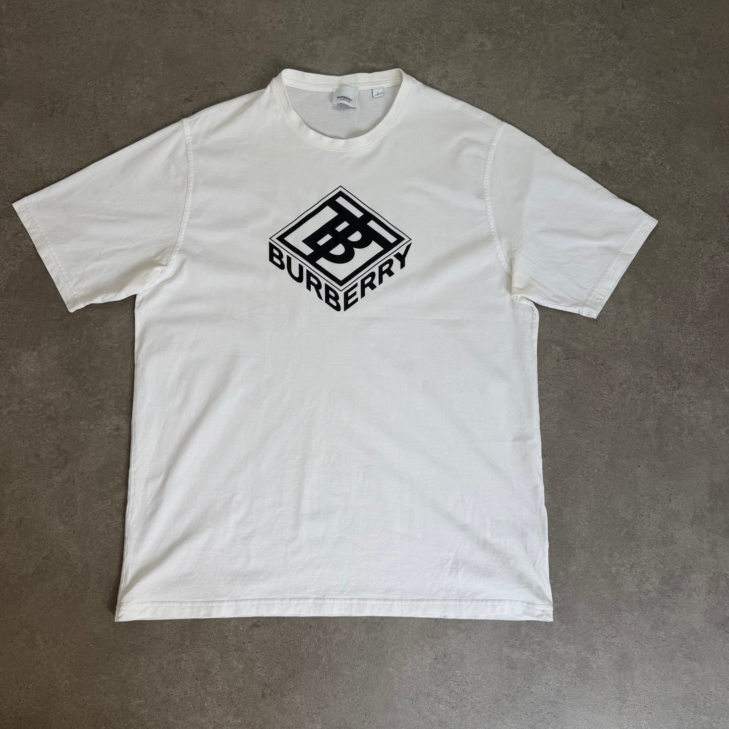 T-SHIRT - SIZE L (Fits L/XL)