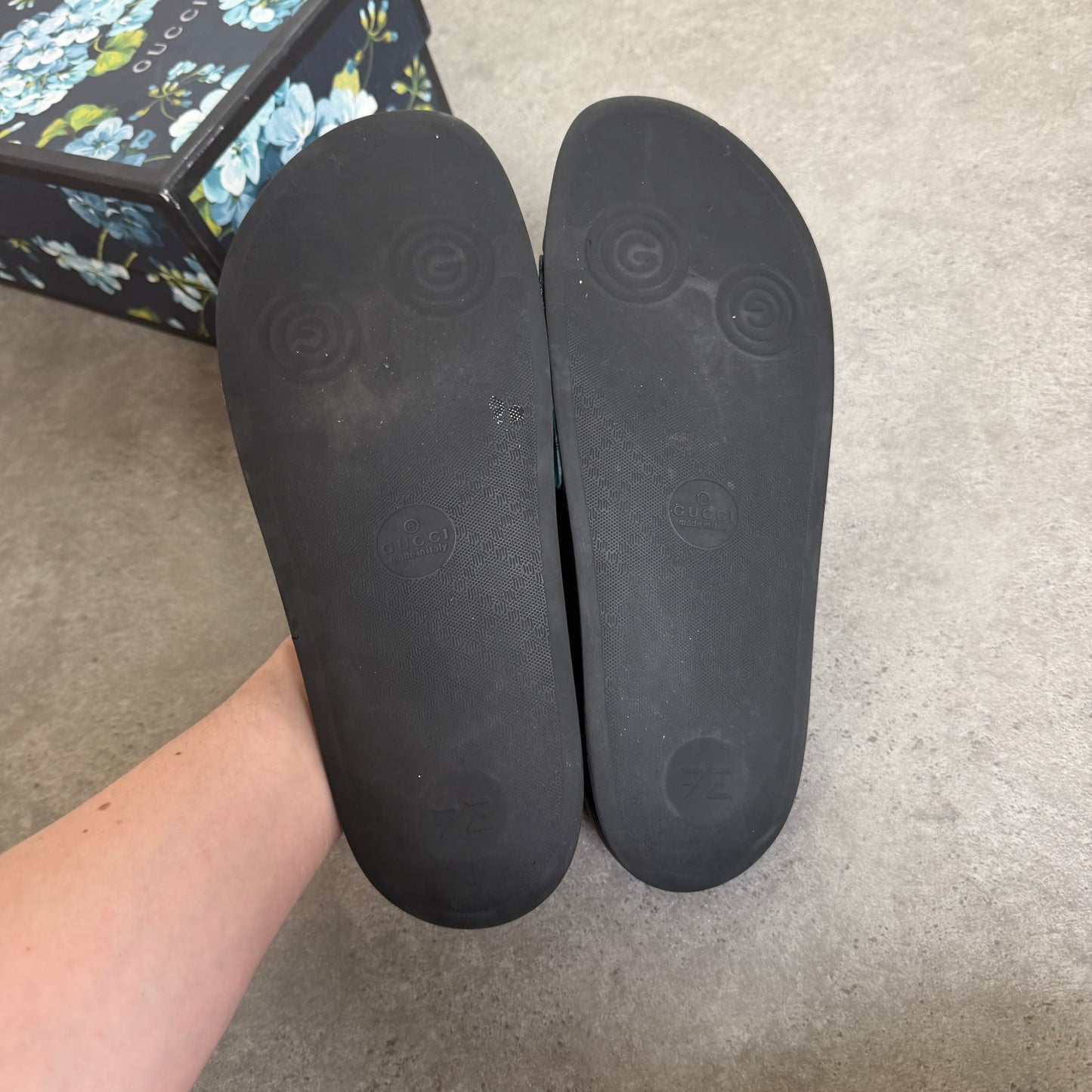 BLOOM SLIDES - SIZE UK 11