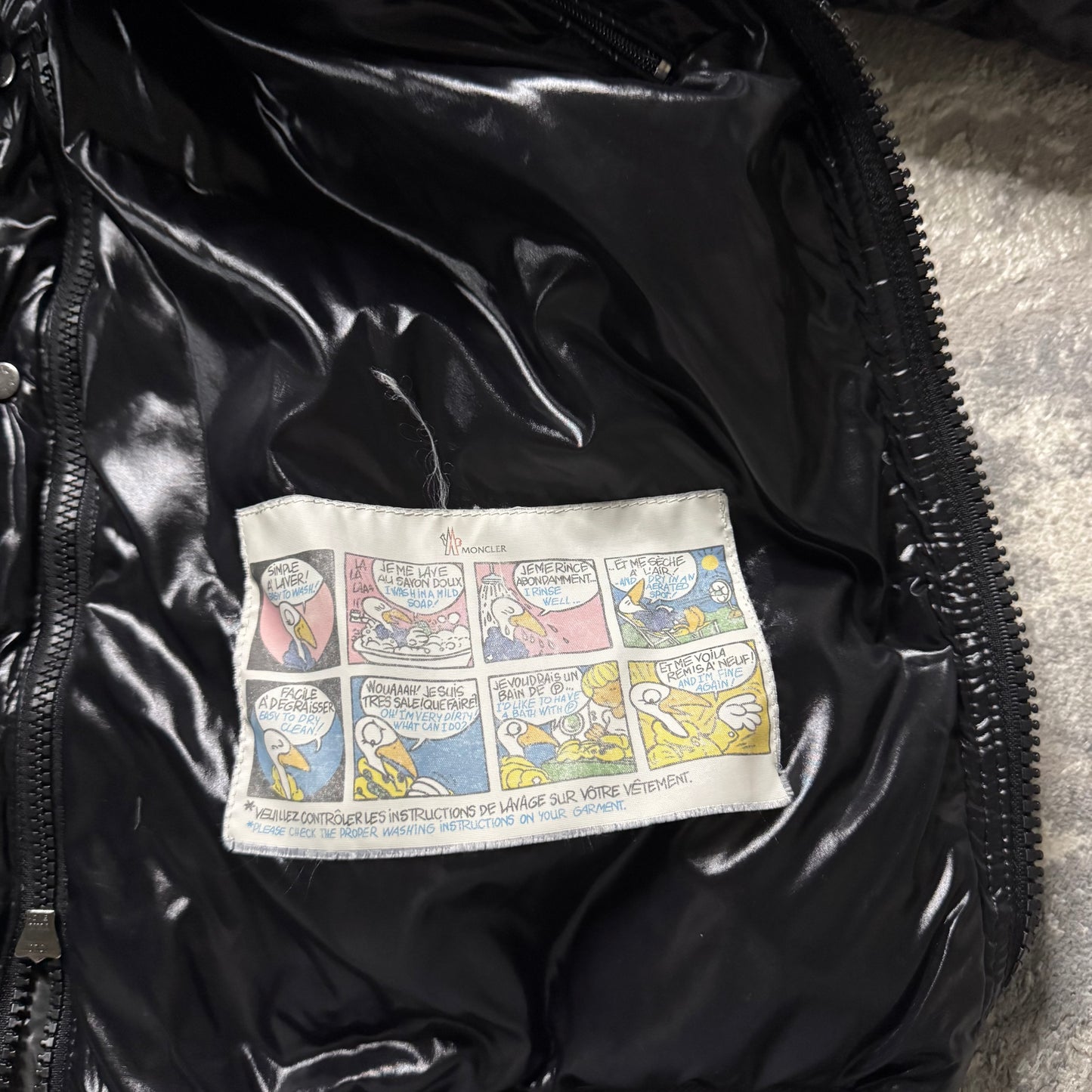 HARRY DOWN JACKET - SIZE 3 (Fits M)