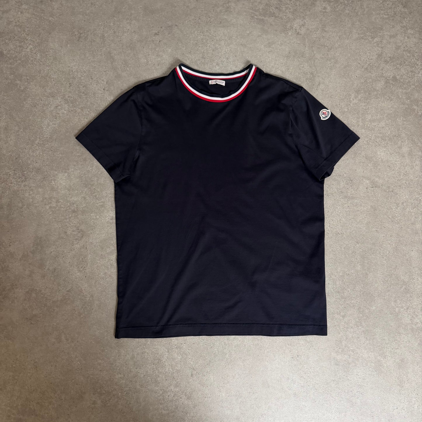 T-SHIRT - SIZE M (Fits S/M)