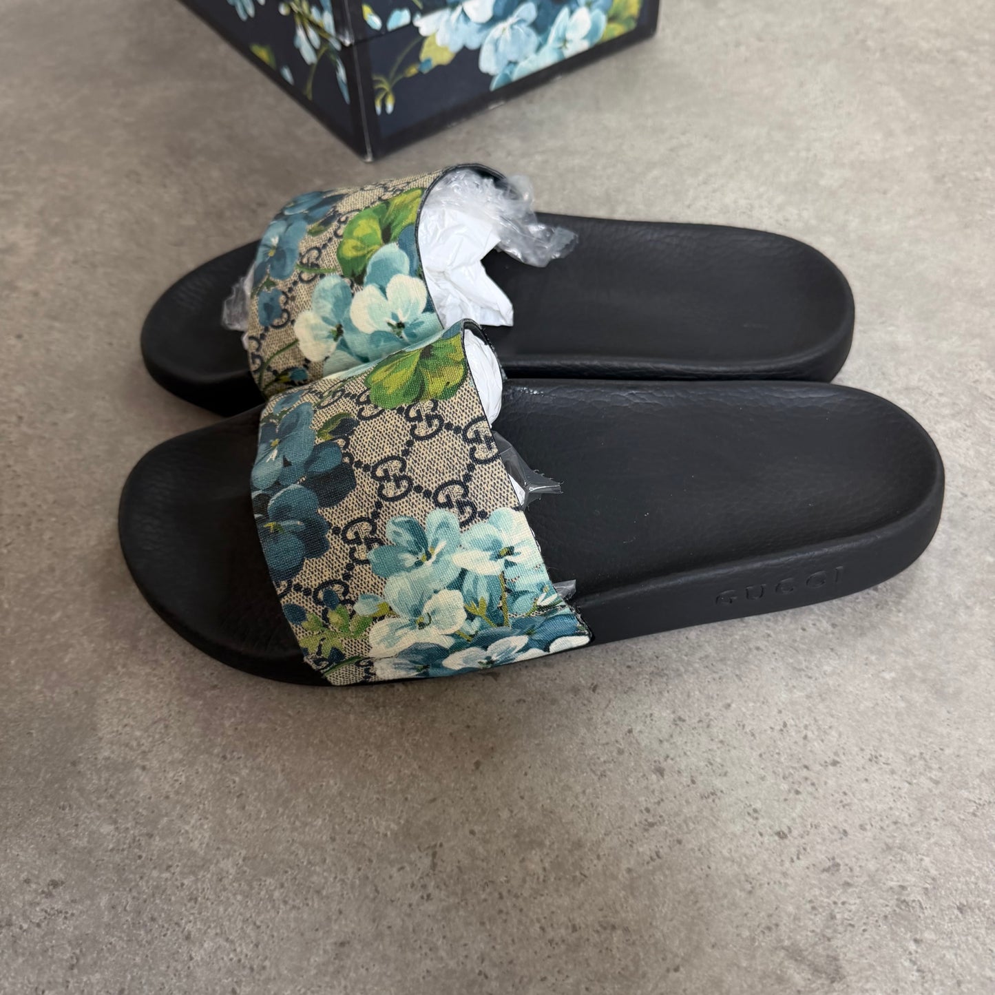 BLOOM SLIDES - SIZE UK 11