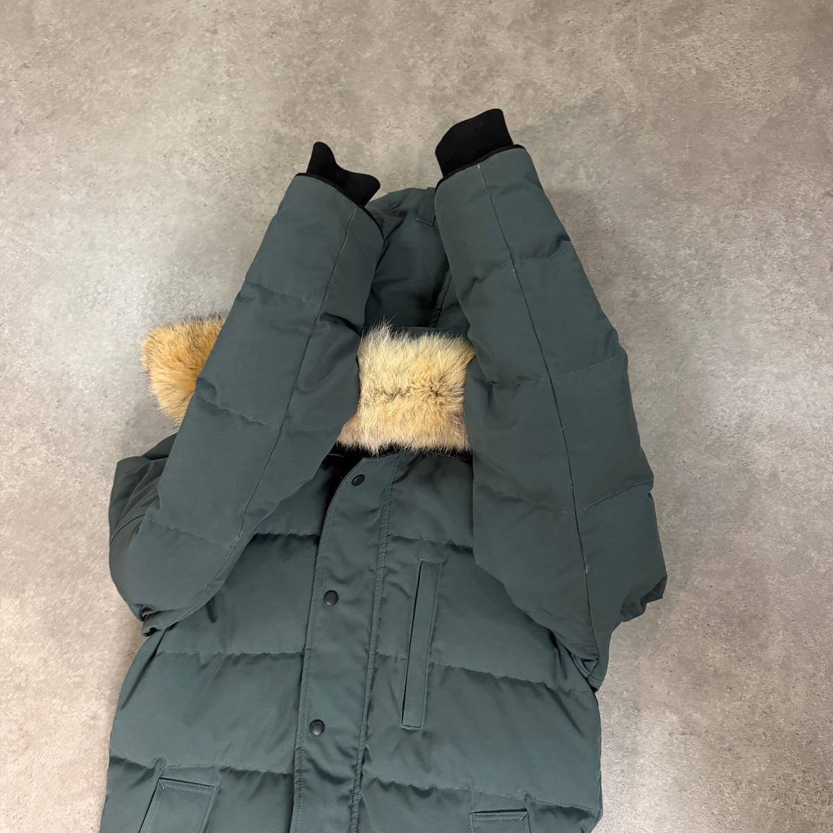 CARSON PARKA - SIZE S
