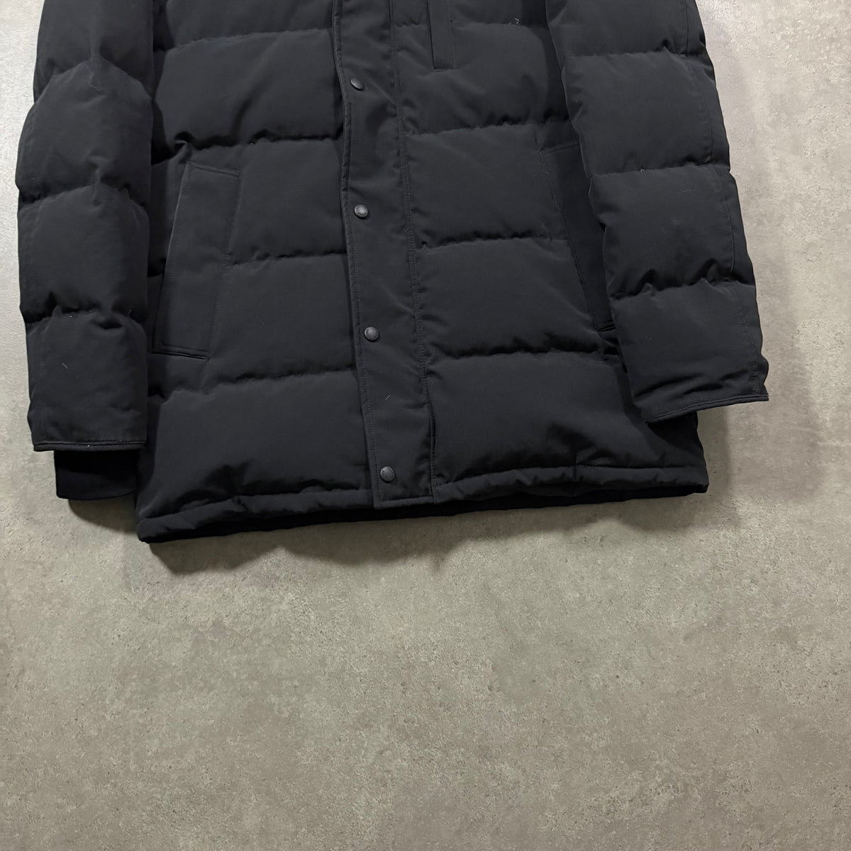 CARSON PARKA - SIZE L