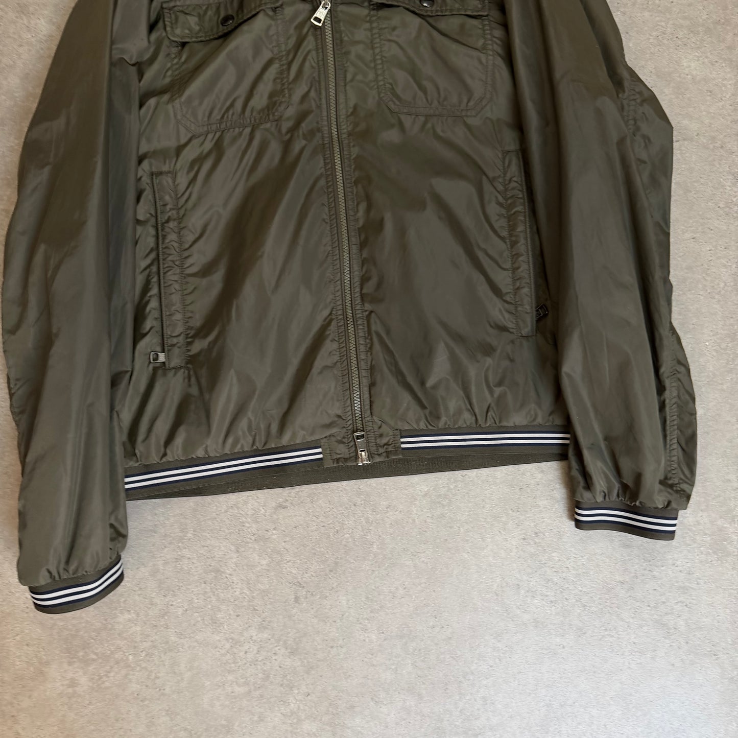 JEANLUC WINDBREAKER - SIZE 4 (Fits L)