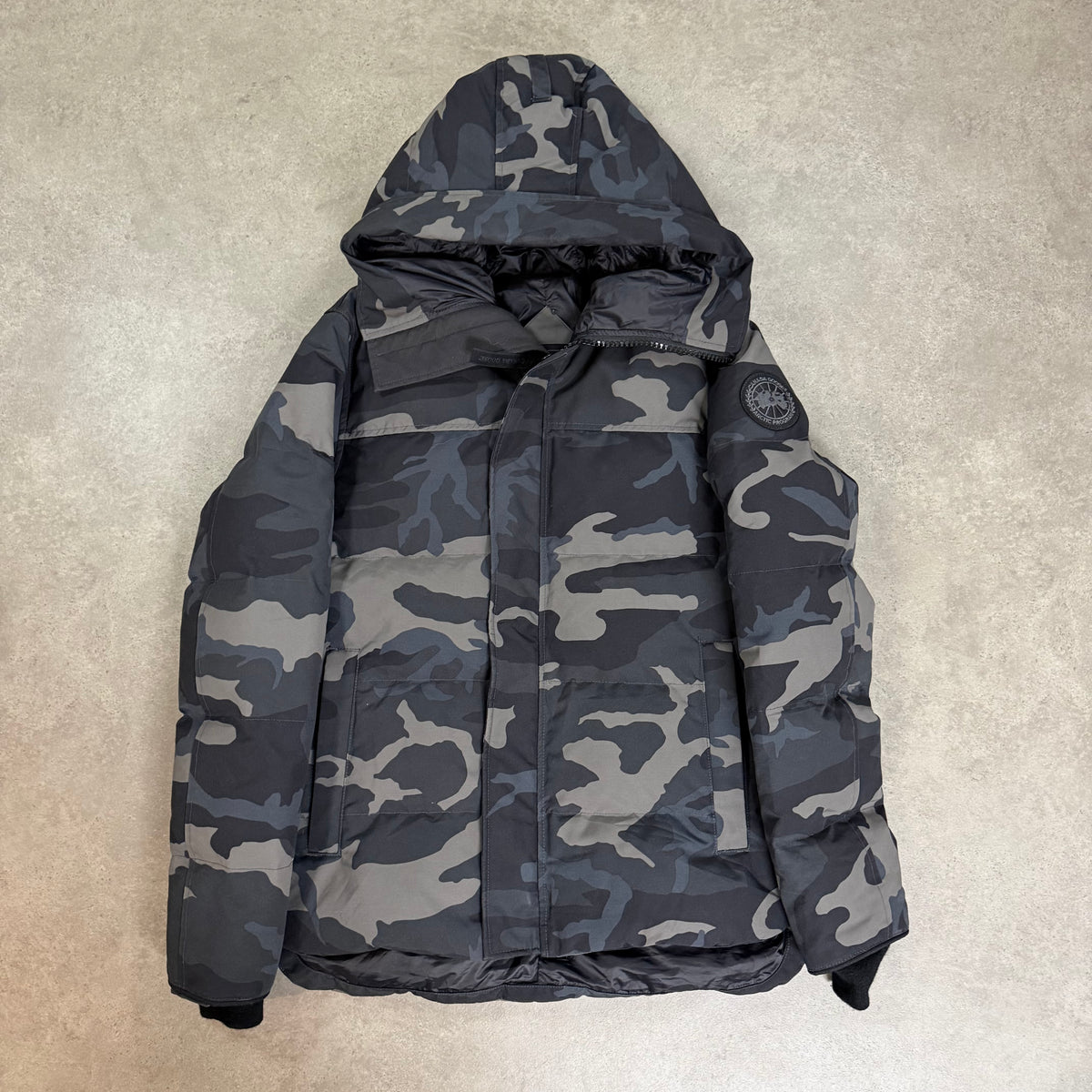 MACMILLAN PARKA - SIZE M
