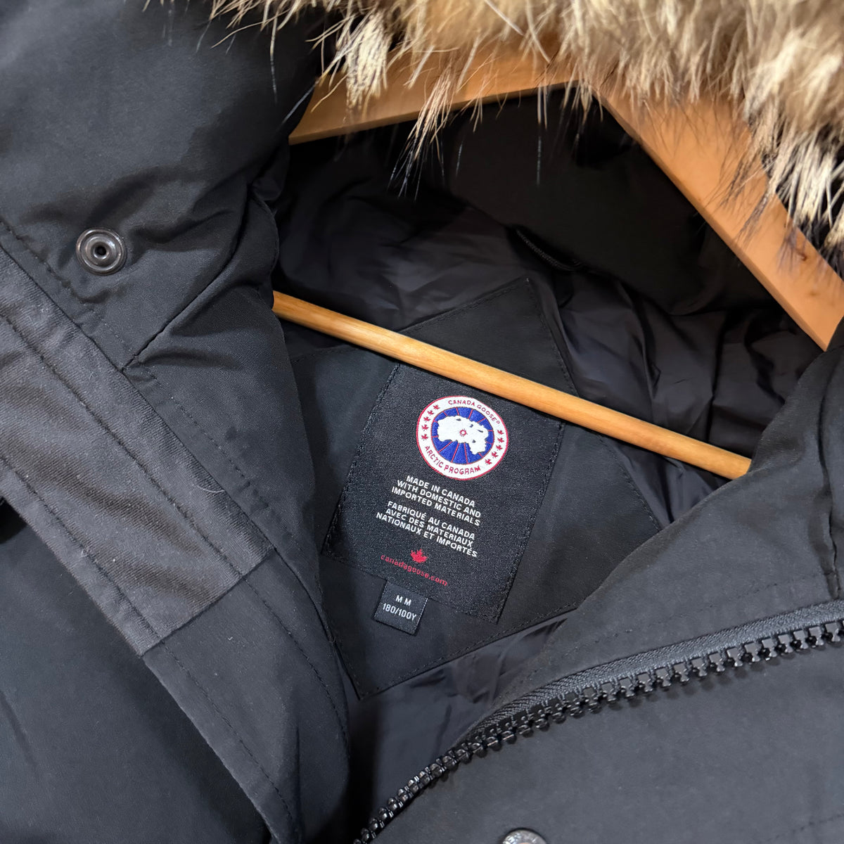WYNDHAM PARKA - SIZE M