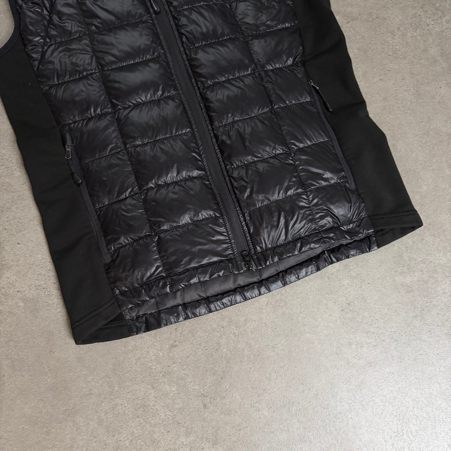 HYBRIDGE GILET - SIZE L (Fits M)