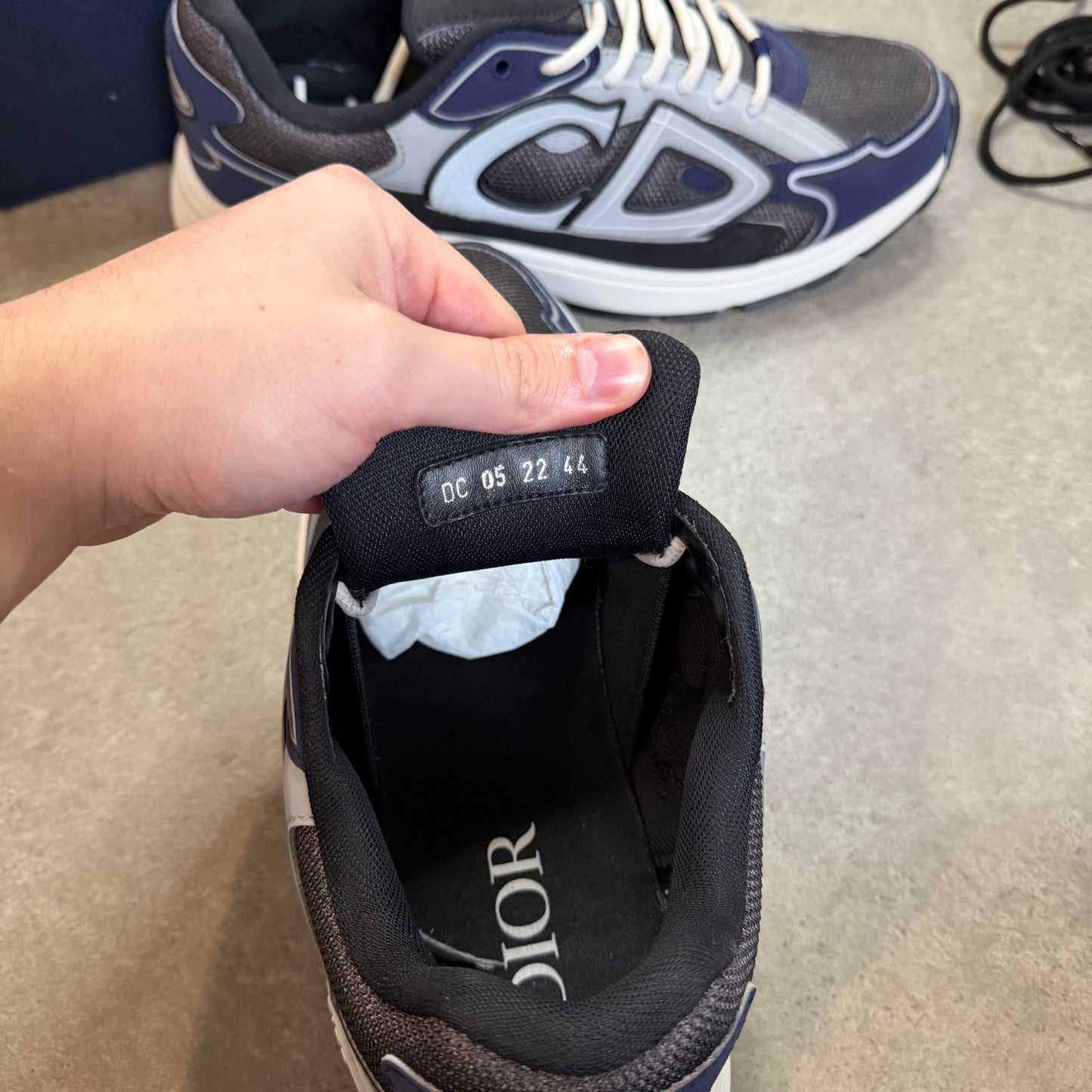 B30 TRAINER - SIZE UK 10