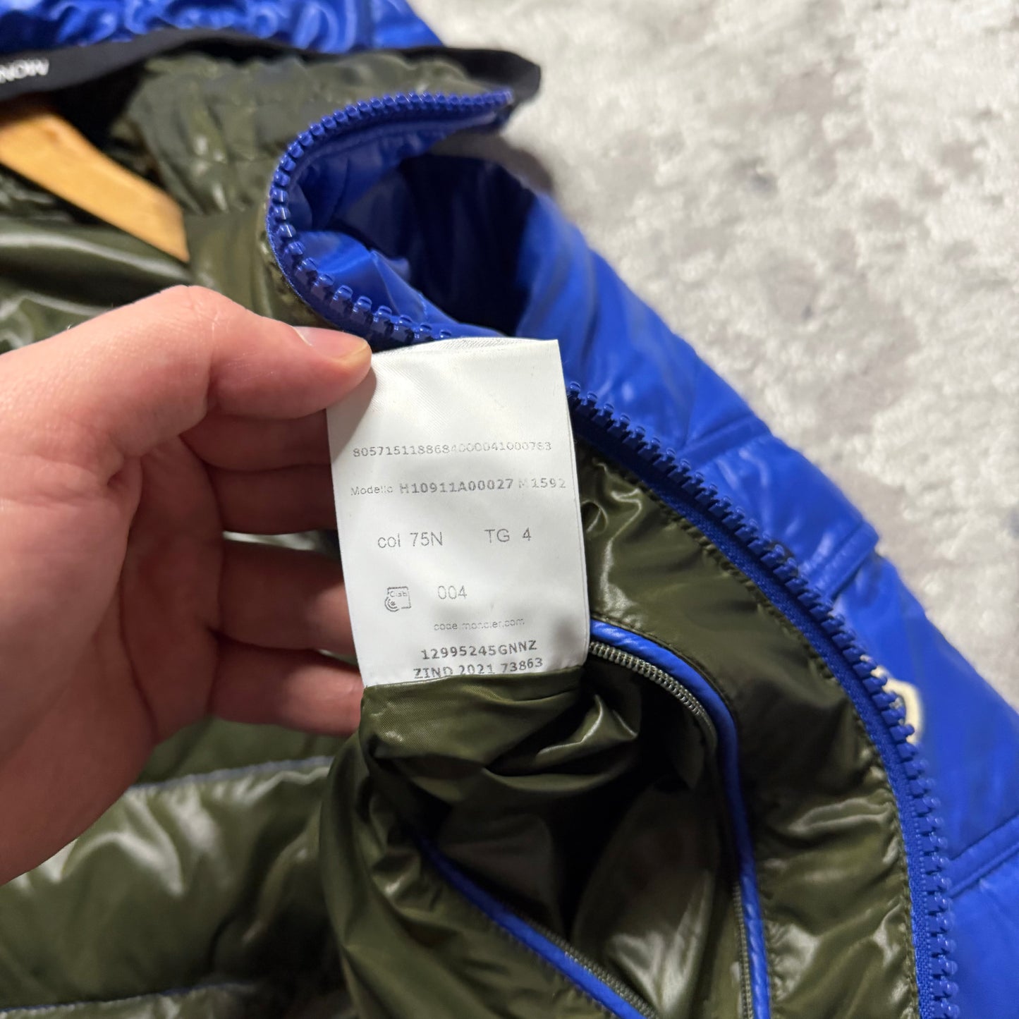 GALION LIGHTWEIGHT DOWN JACKET - SIZE 4 (Fits M/L)