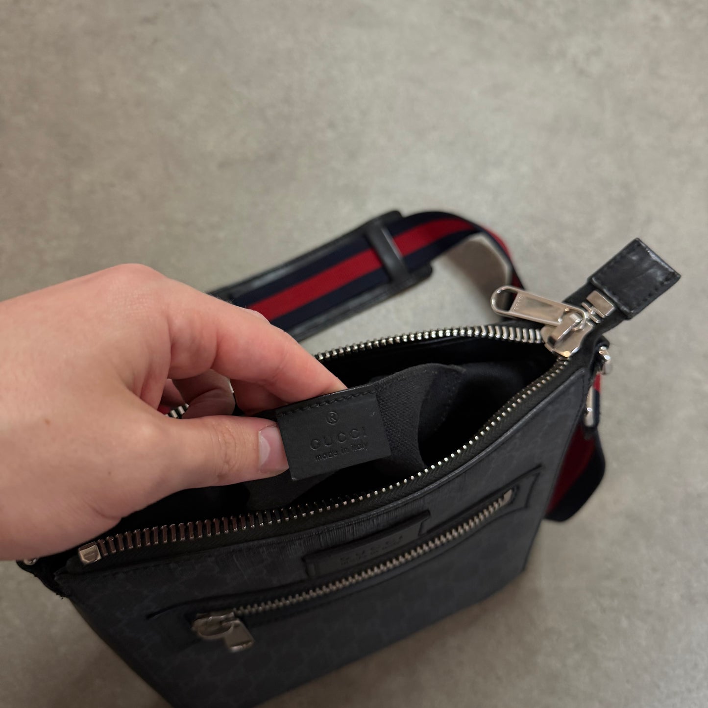 MESSENGER BAG - SMALL SIZE
