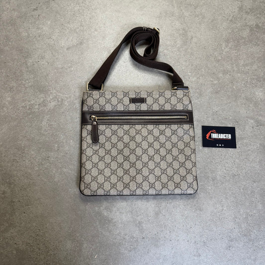 MESSENGER BAG - MEDIUM SIZE