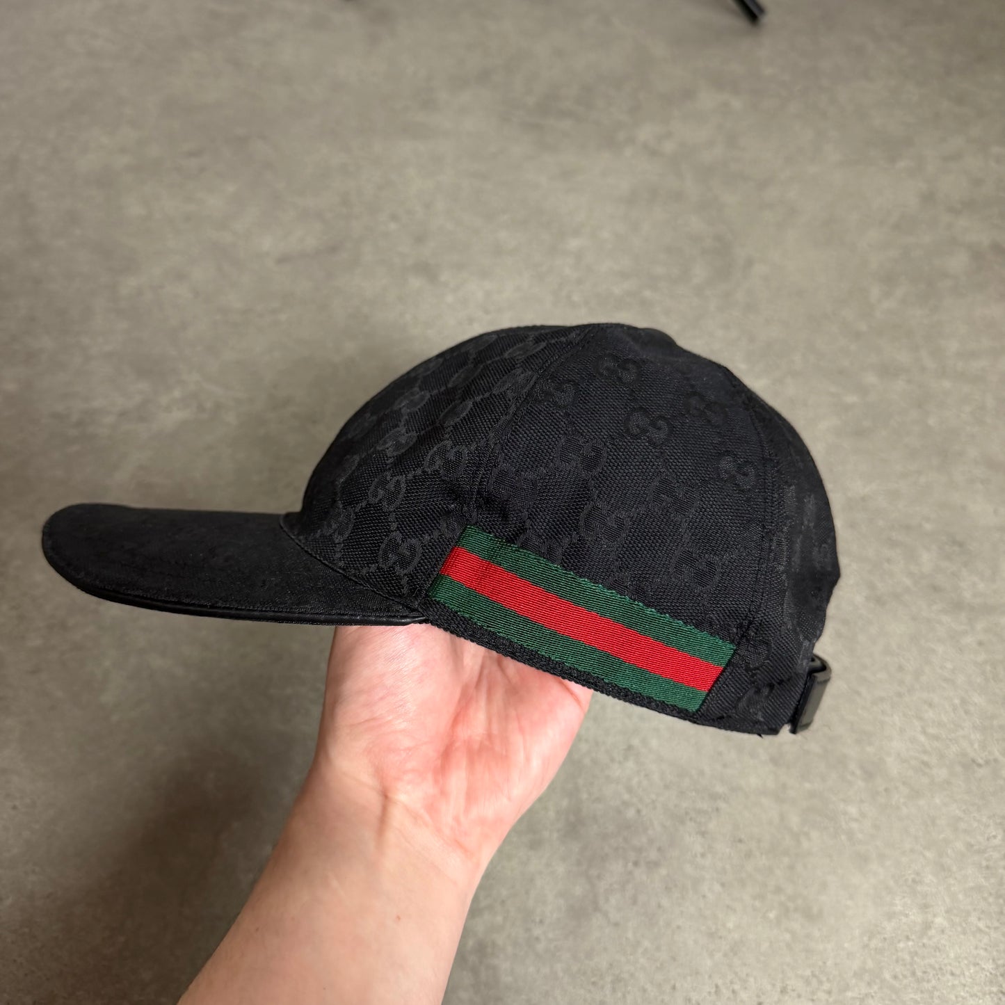 HAT - SIZE M (58cm)