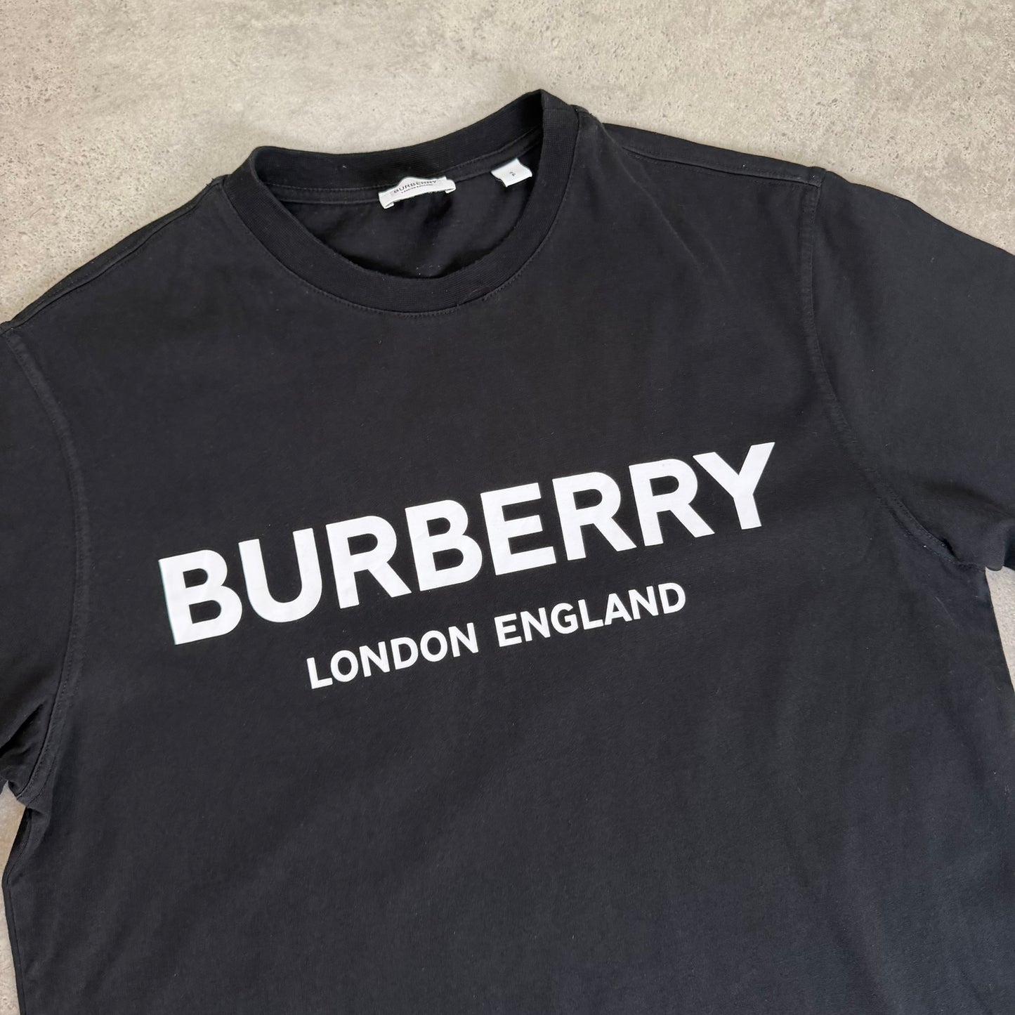 T-SHIRT - SIZE S (Fits S/M)