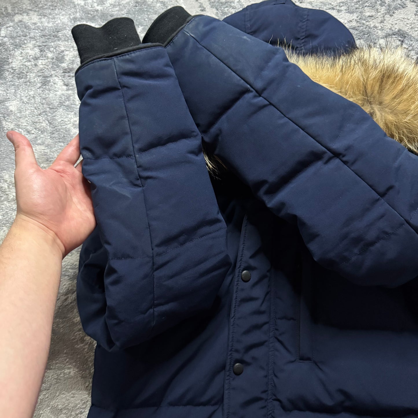 CARSON PARKA - SIZE M