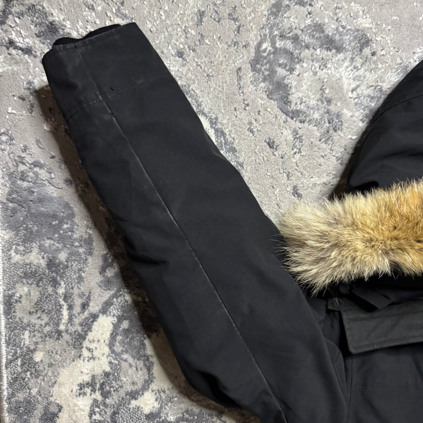 LANGFORD PARKA - SIZE S (Fits S/M)