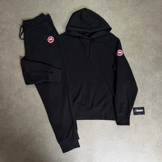 TRACKSUIT - TOP L / BOTTOMS M