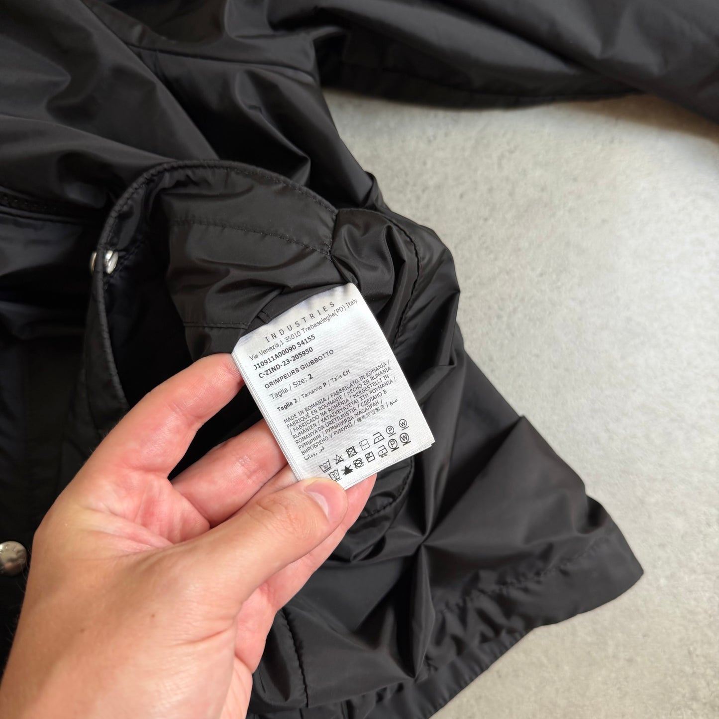 GRIMPEURS WINDBREAKER - SIZE 2 (Fits S/M)