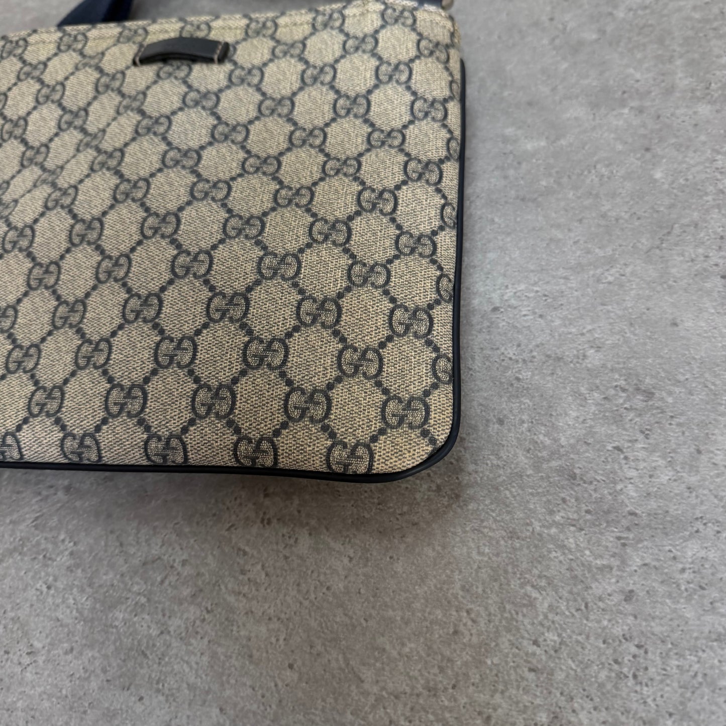 MESSENGER BAG - SMALL SIZE
