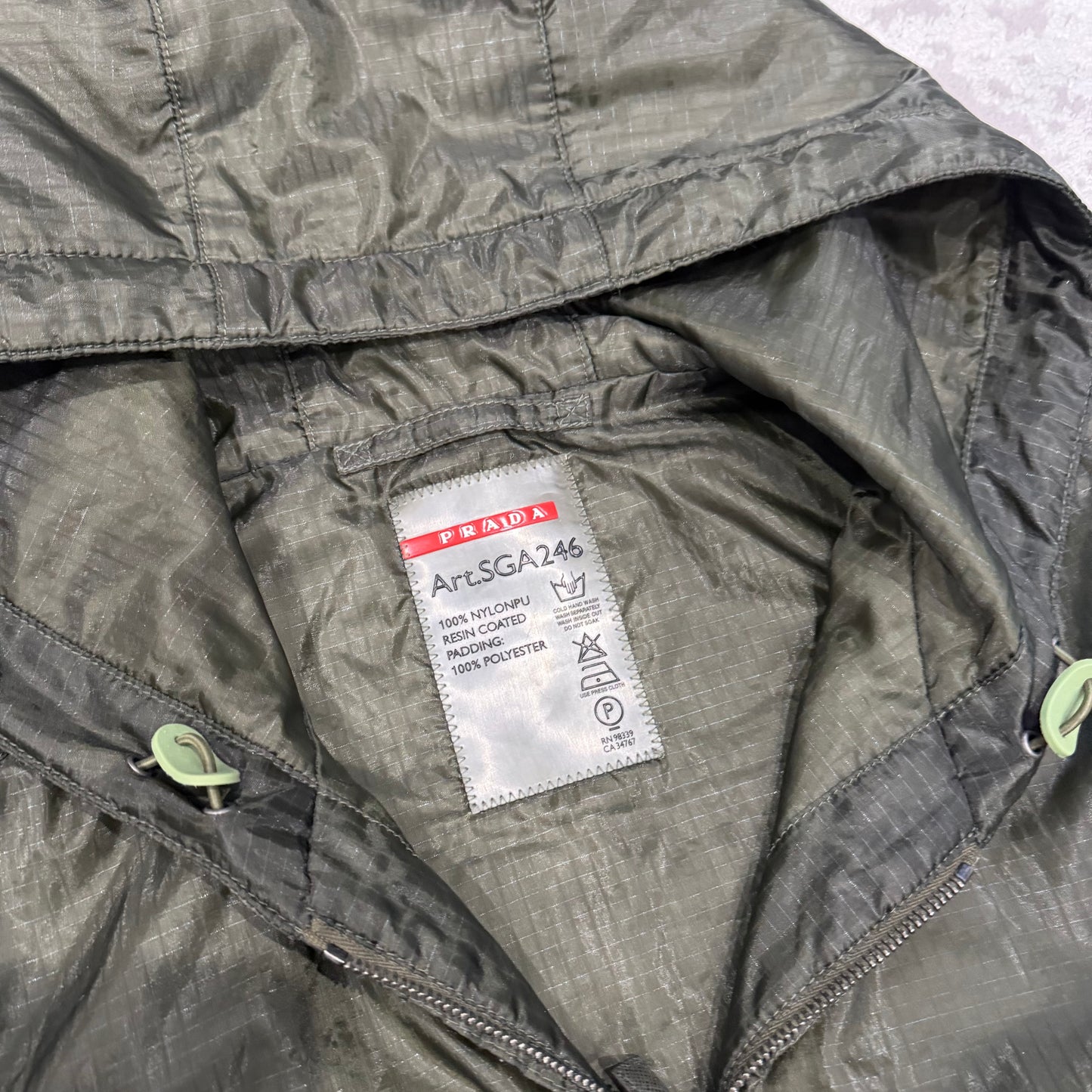 LIGHTWEIGHT DOWN JACKET - SIZE M