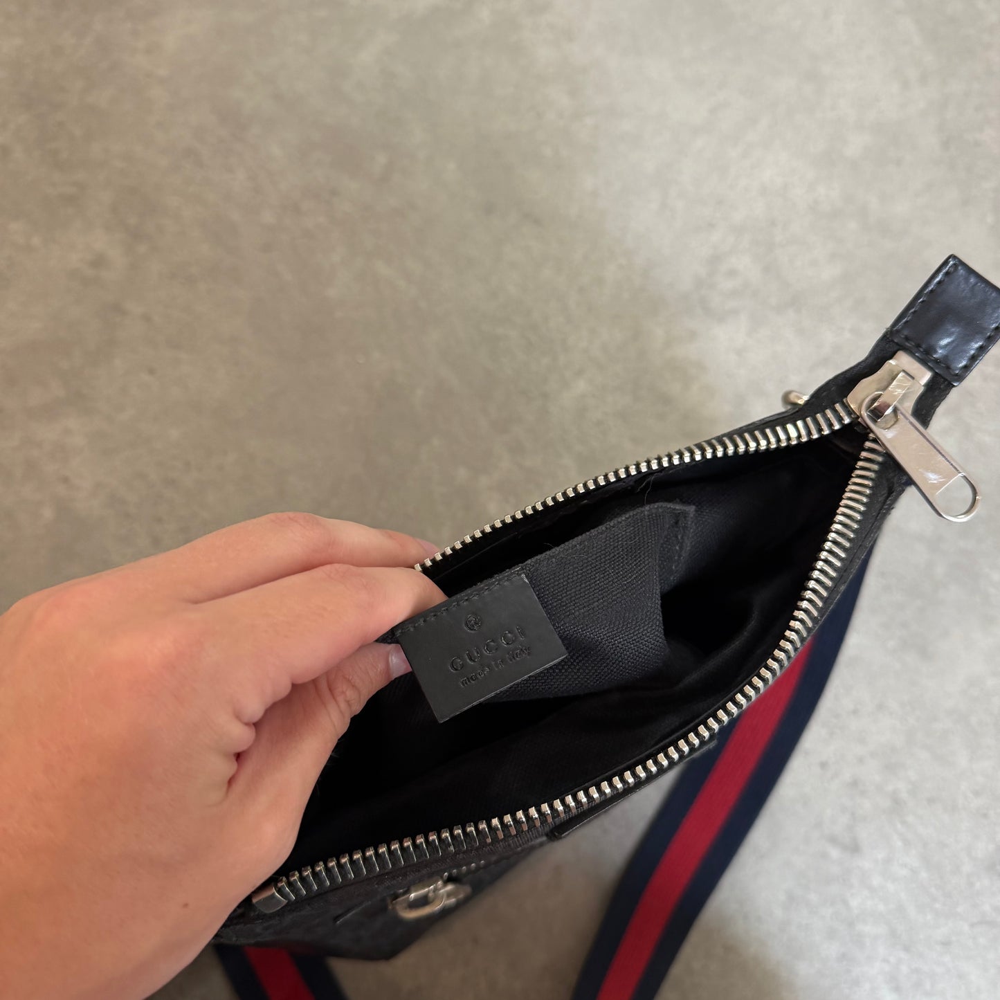 MESSENGER BAG - SMALL SIZE